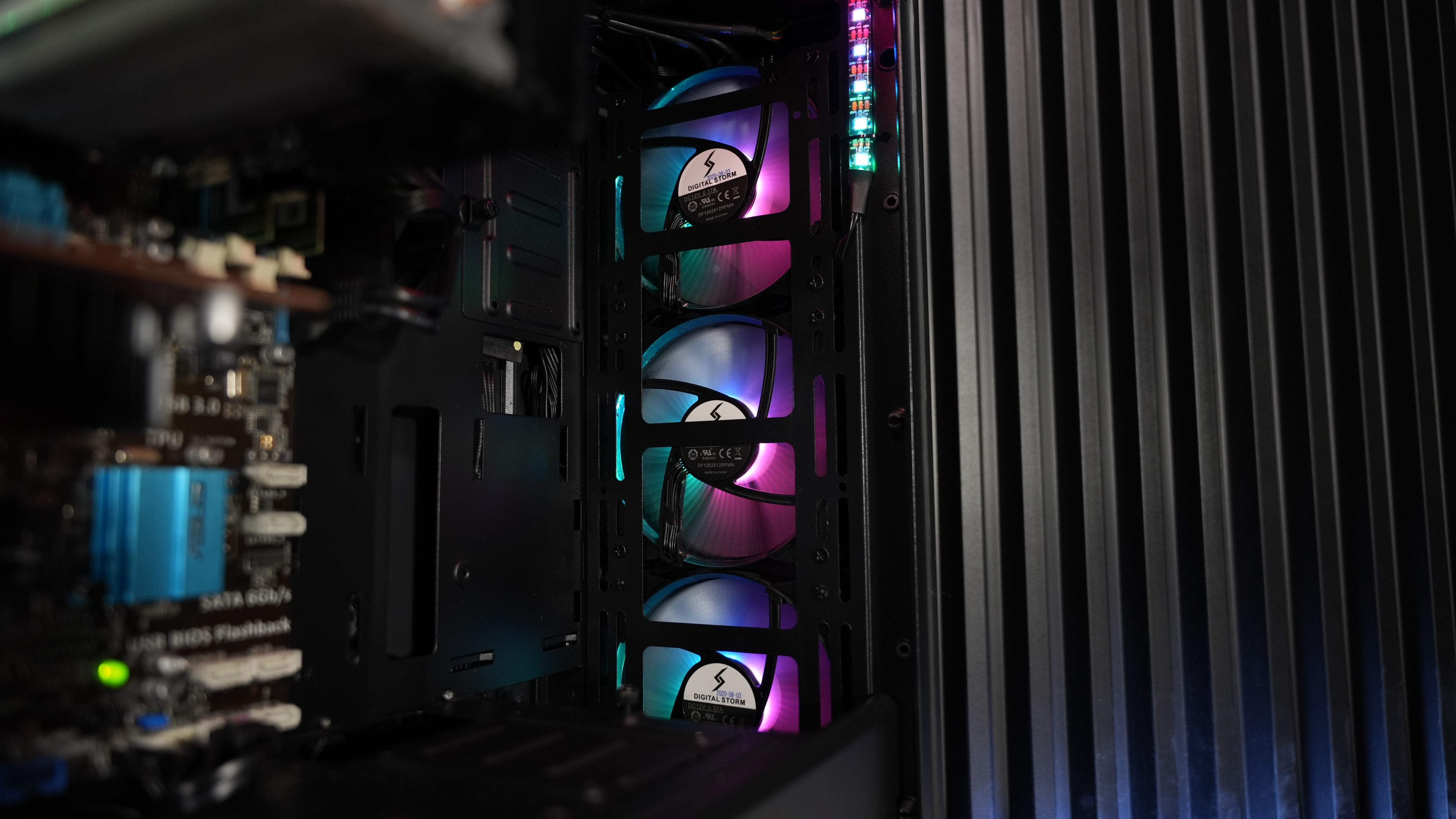 AMD FX 8350 + RX 460 Budget PC