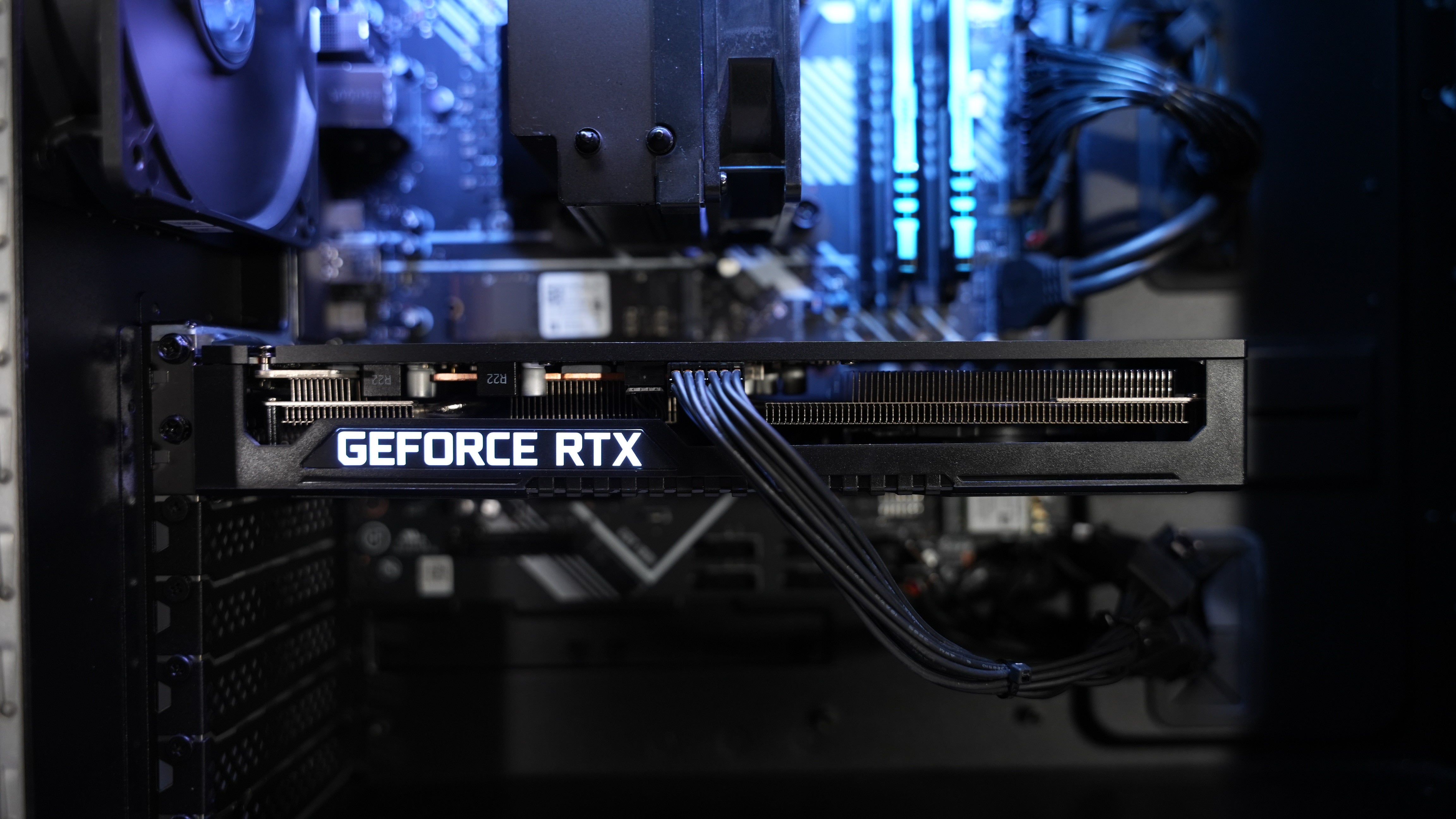 Ryzen 7 5700G + RTX 3070 Gaming PC