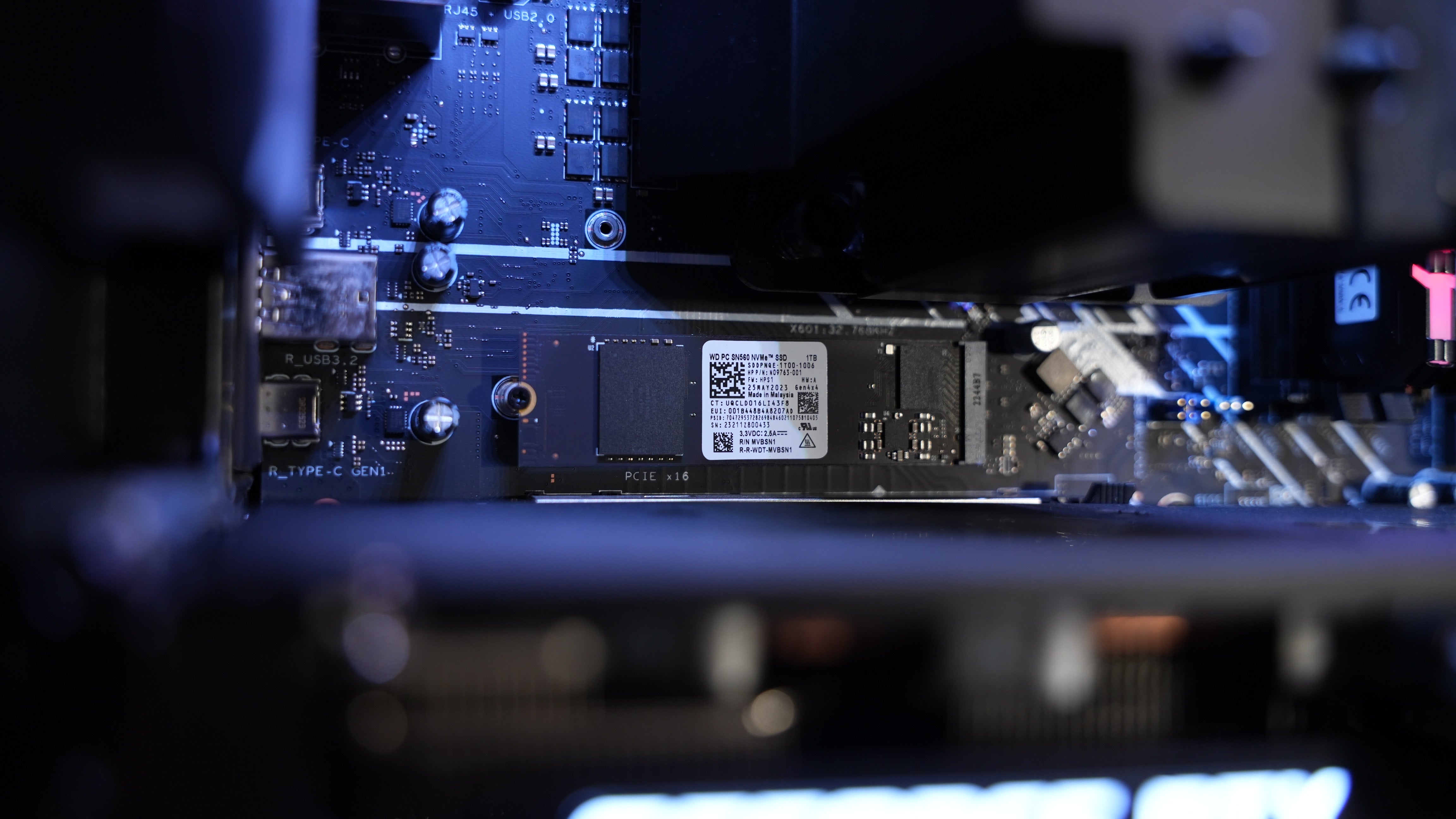 Ryzen 7 5700G + RTX 3070 Gaming PC