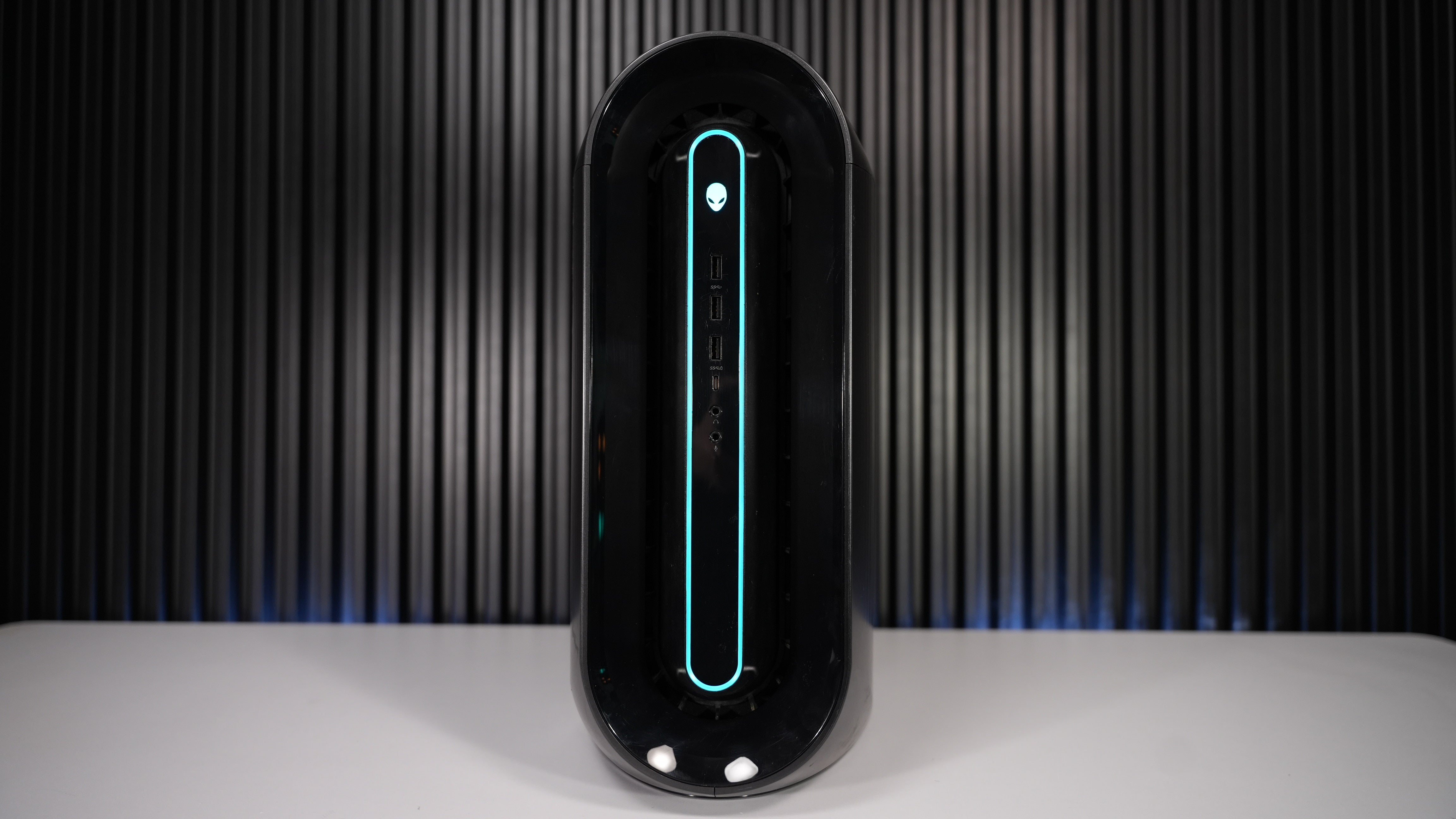 Intel i7 10700 + RTX 2060 Super Gaming PC