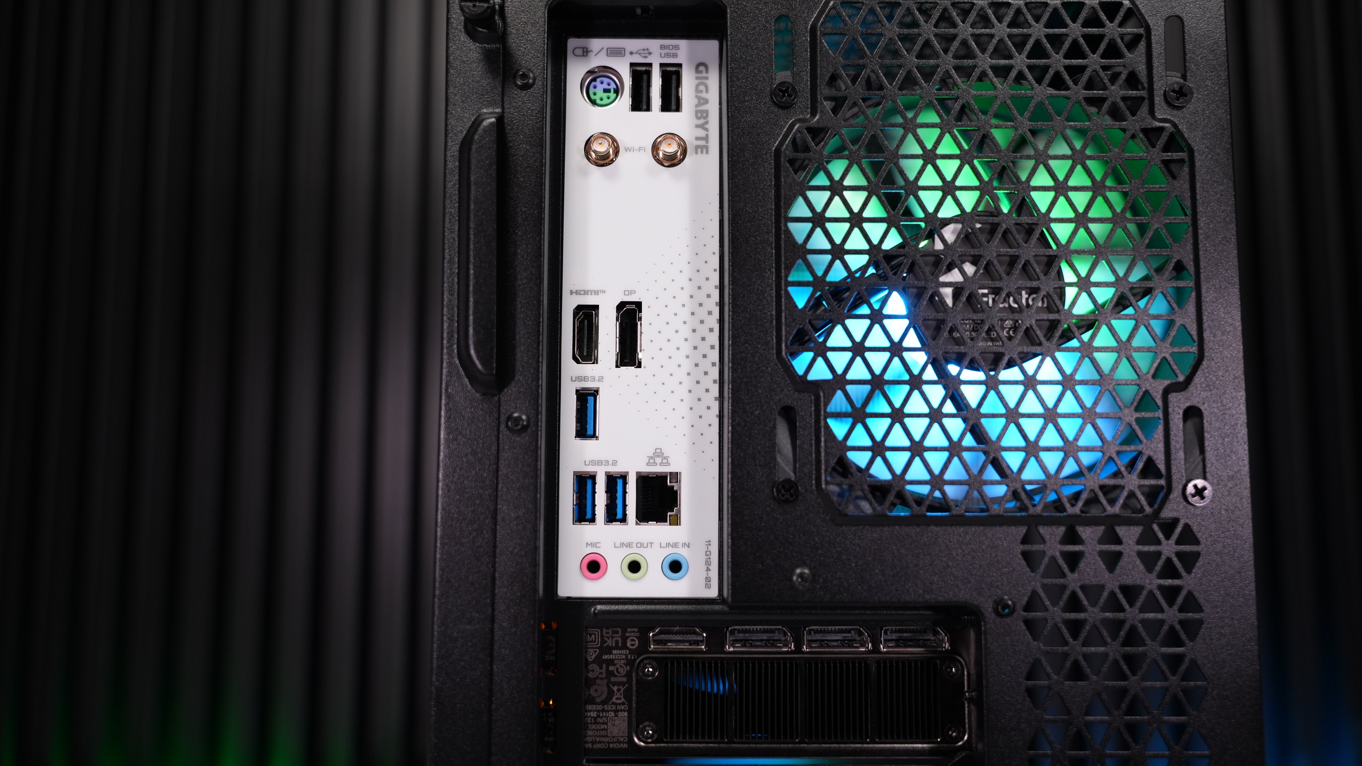 Intel i5 12600KF + RTX 4070 Gaming/Streaming PC