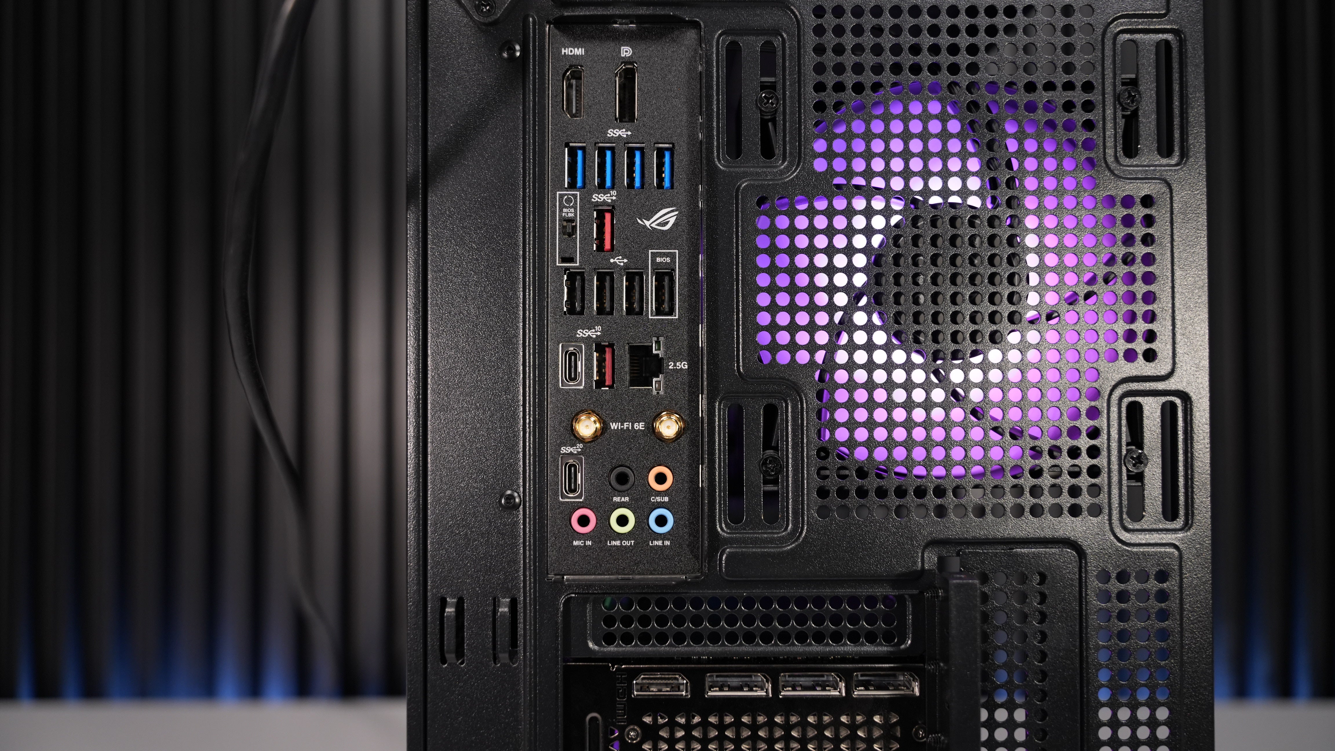 Ryzen 7 7800X3D + RTX 5070 Gaming/Streaming PC