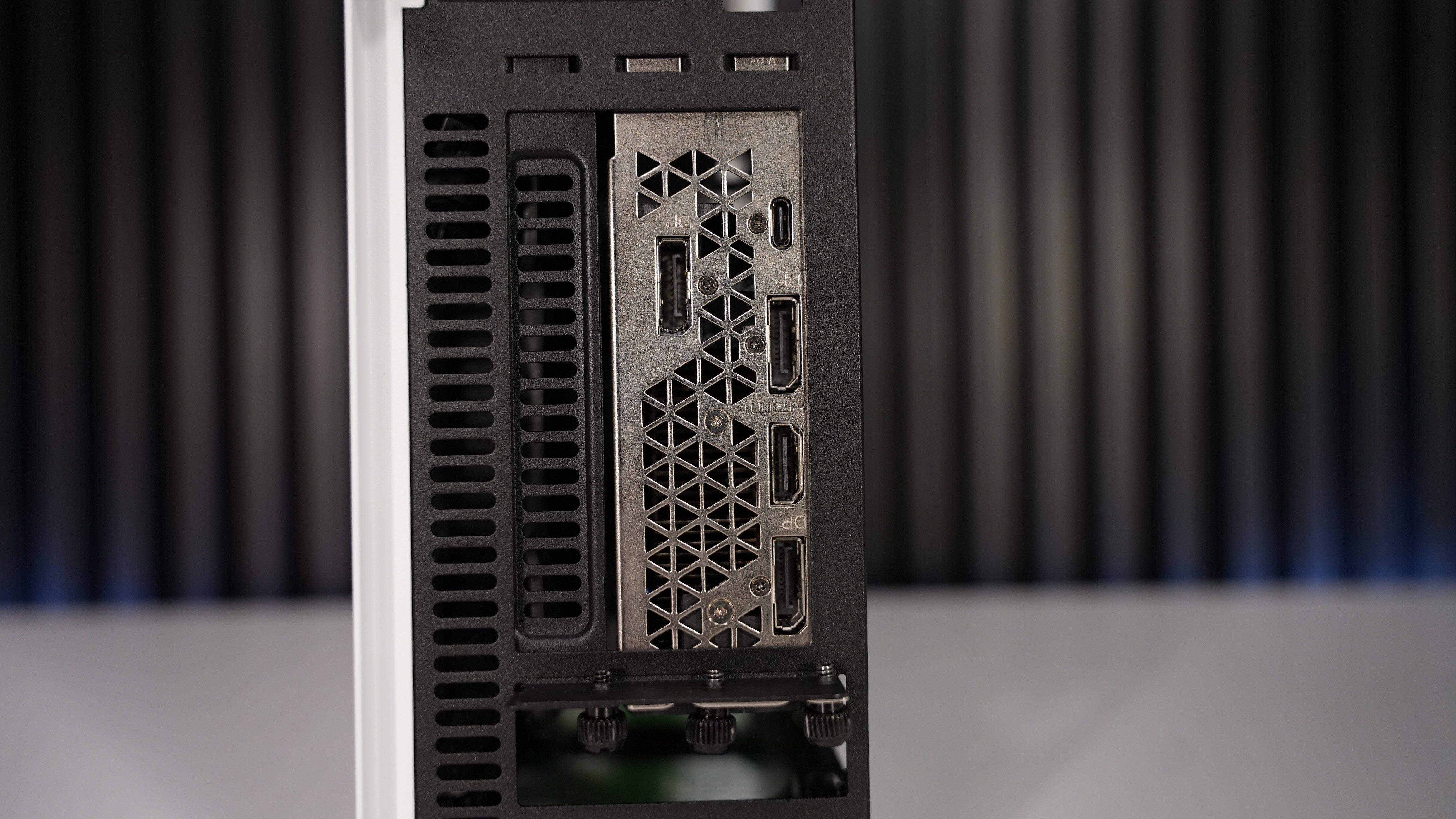 Ryzen 5 5600G + RTX 2080 Gaming PC