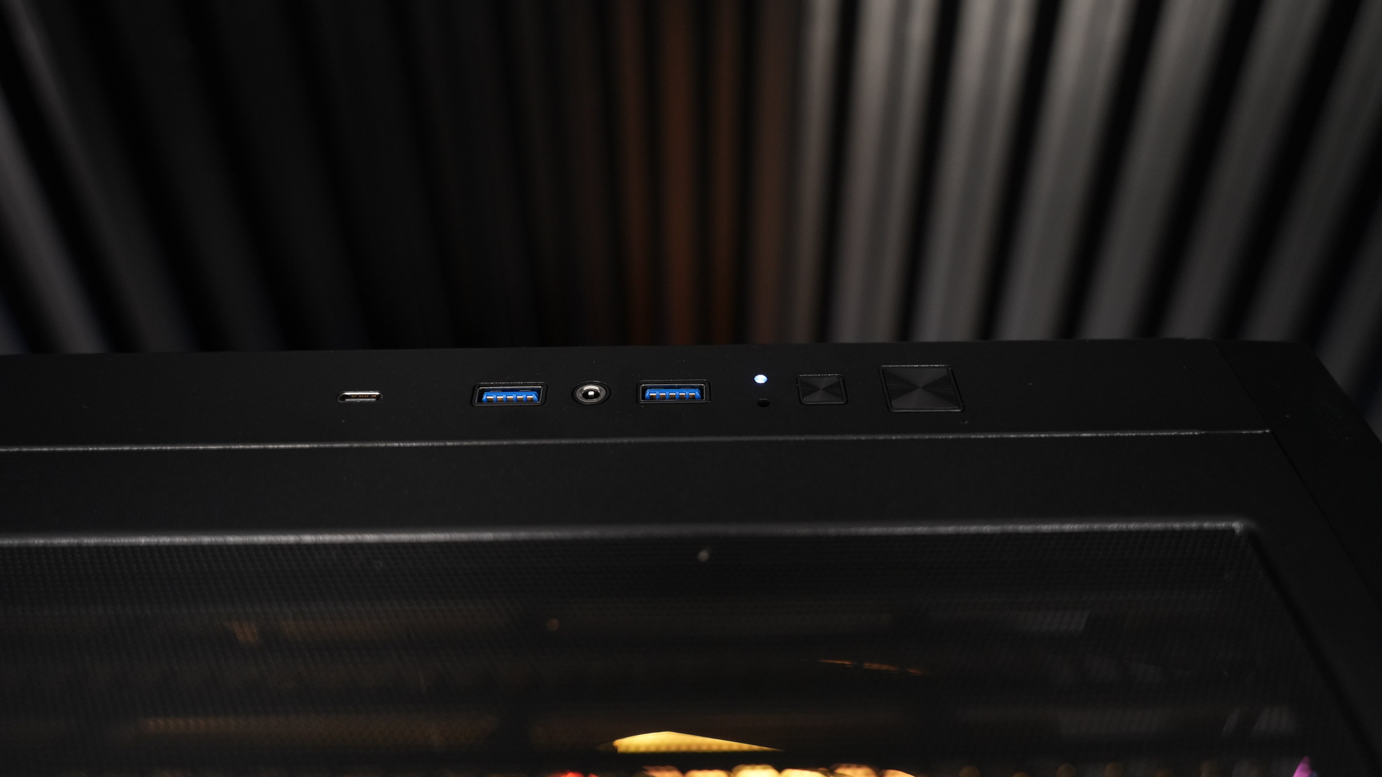 Intel i5 14400F + RTX 5060 Gaming PC
