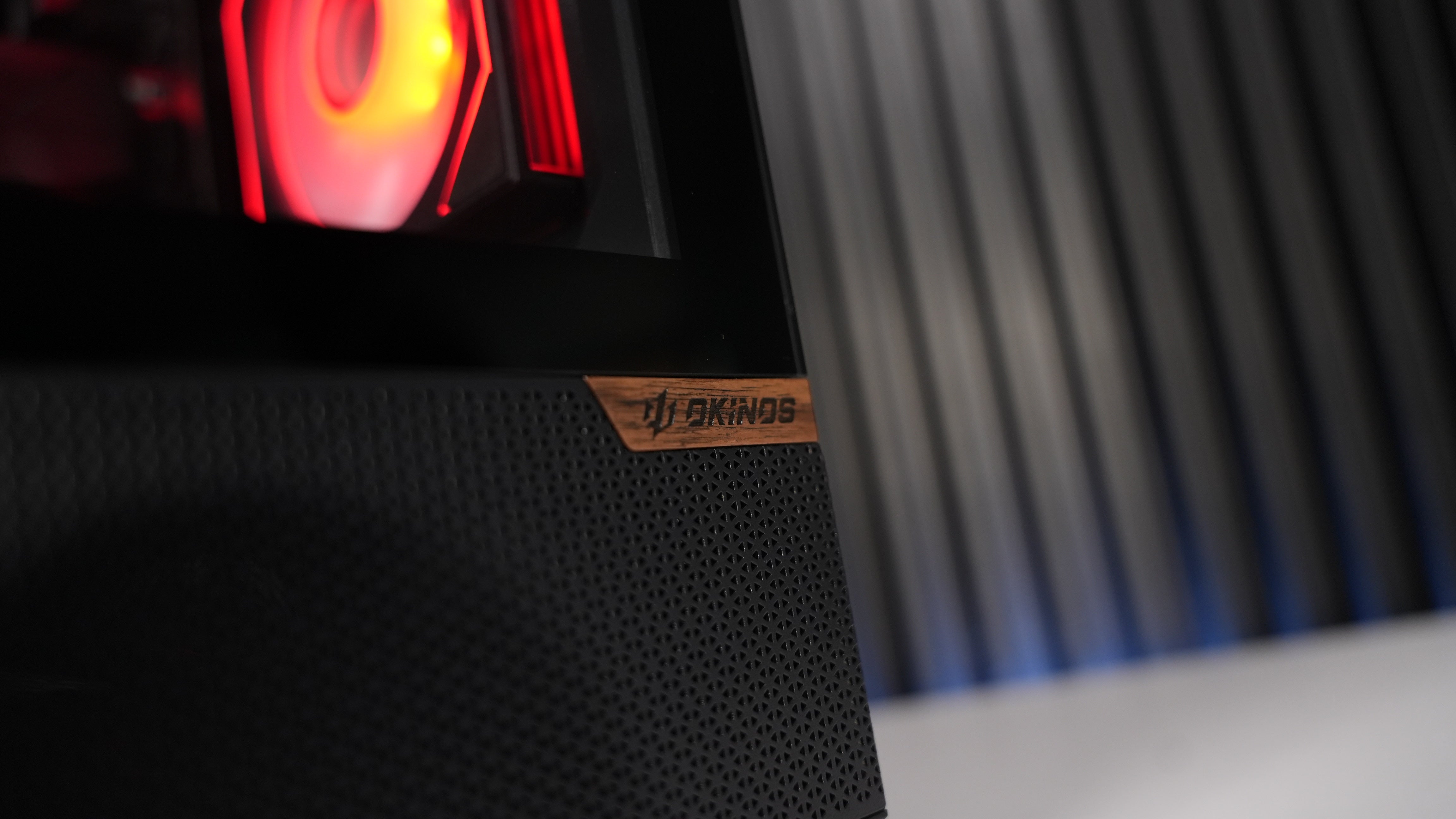 Ryzen 7 5800X3D + RX 9060XT 16GB Gaming PC