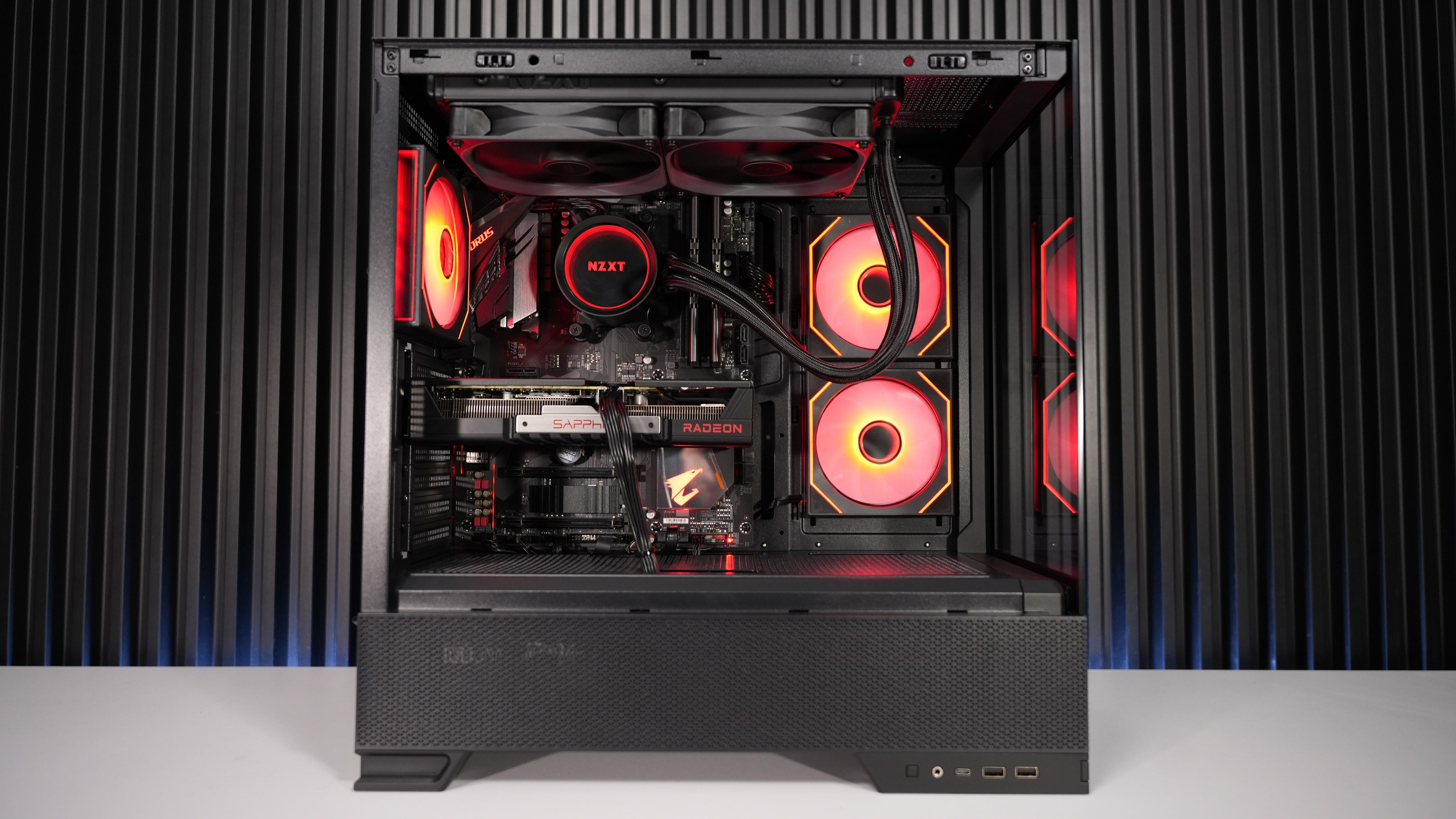 Ryzen 7 5800X3D + RX 9060XT 16GB Gaming PC