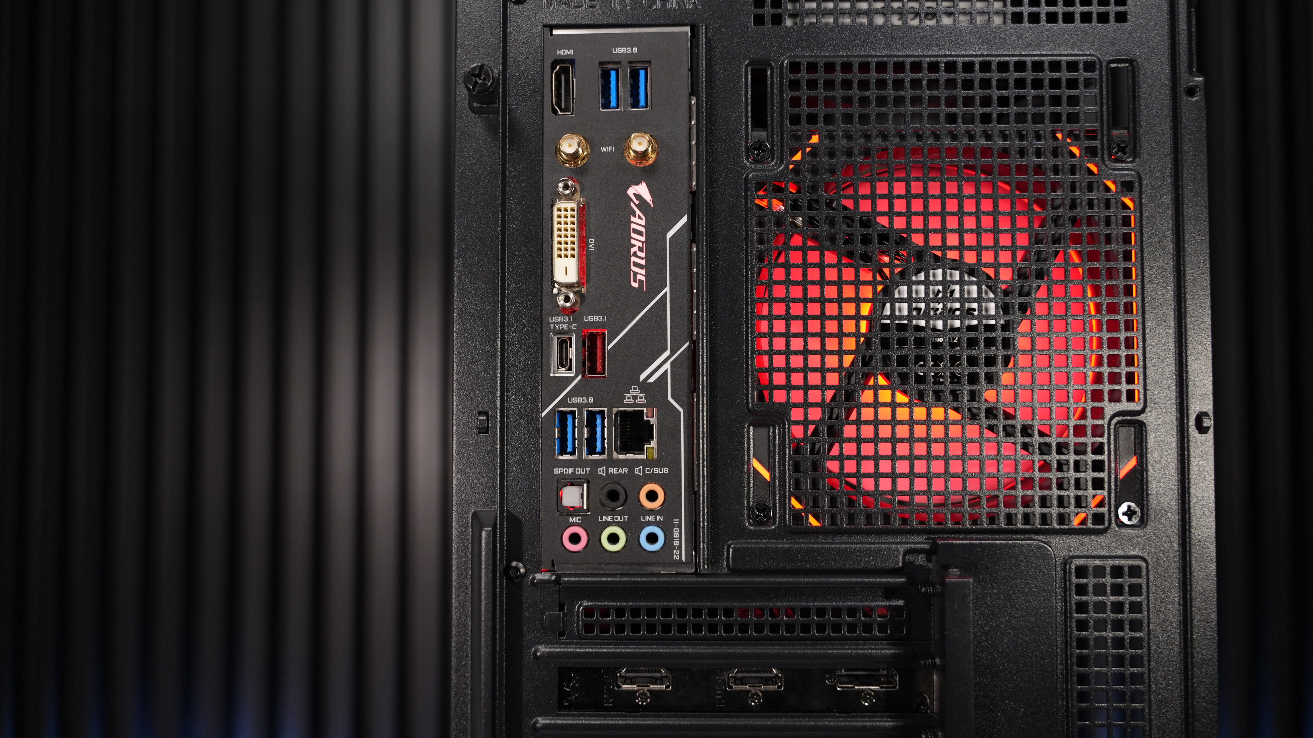 Ryzen 7 5800X3D + RX 9060XT 16GB Gaming PC