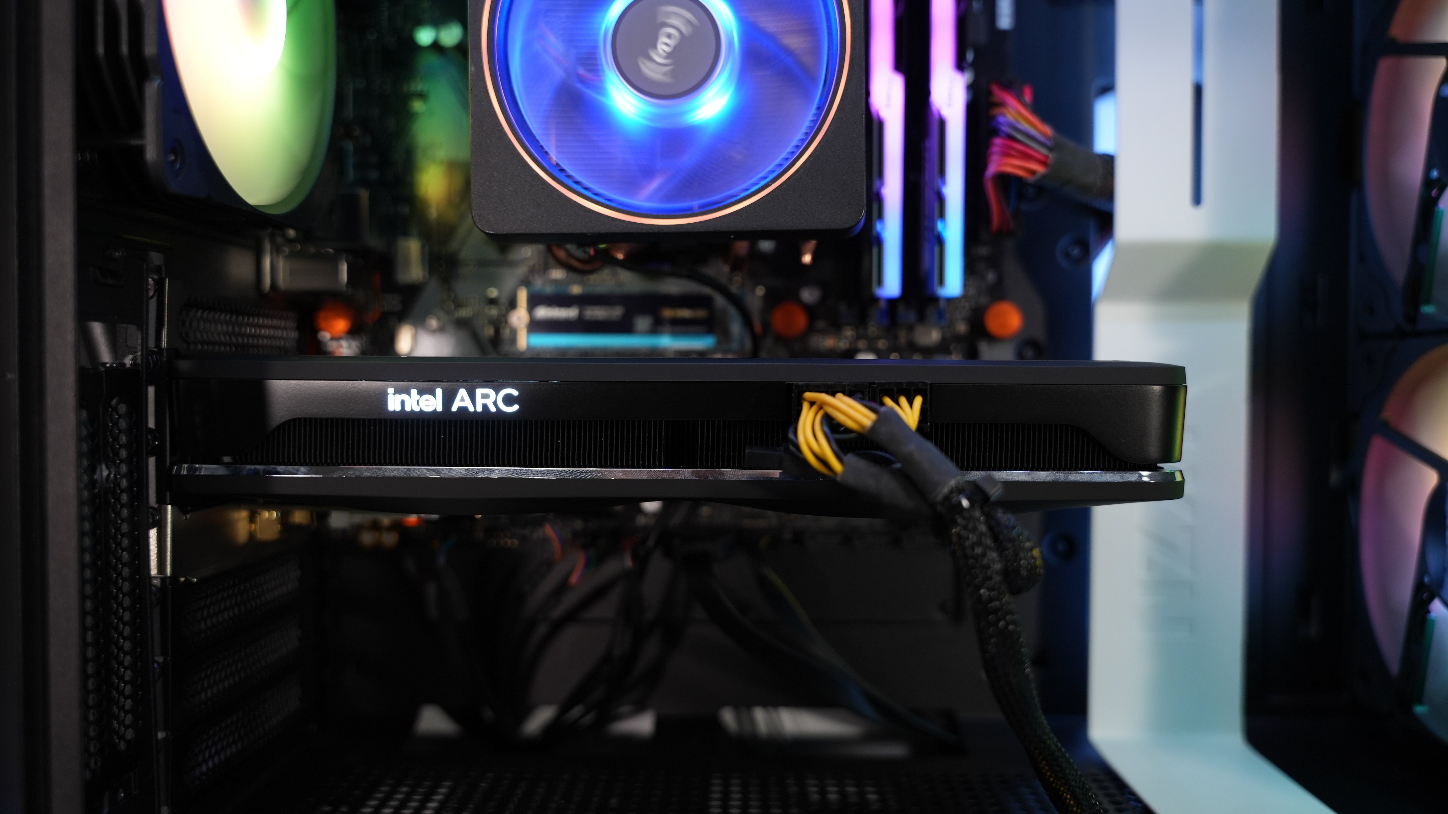 Ryzen 7 3700X + Arc A750 Gaming PC