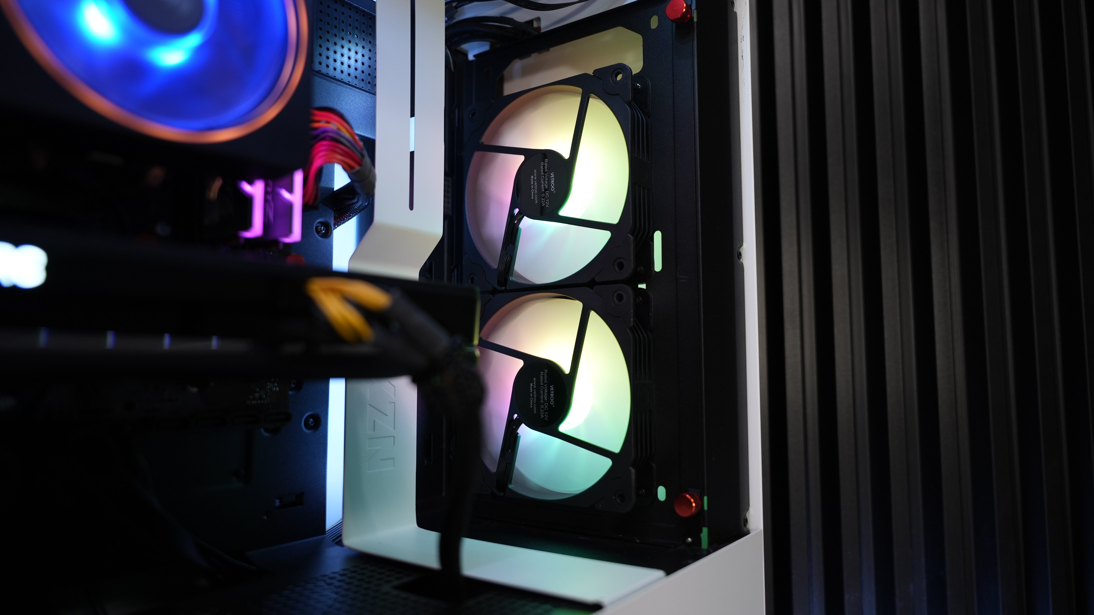 Ryzen 7 3700X + Arc A750 Gaming PC