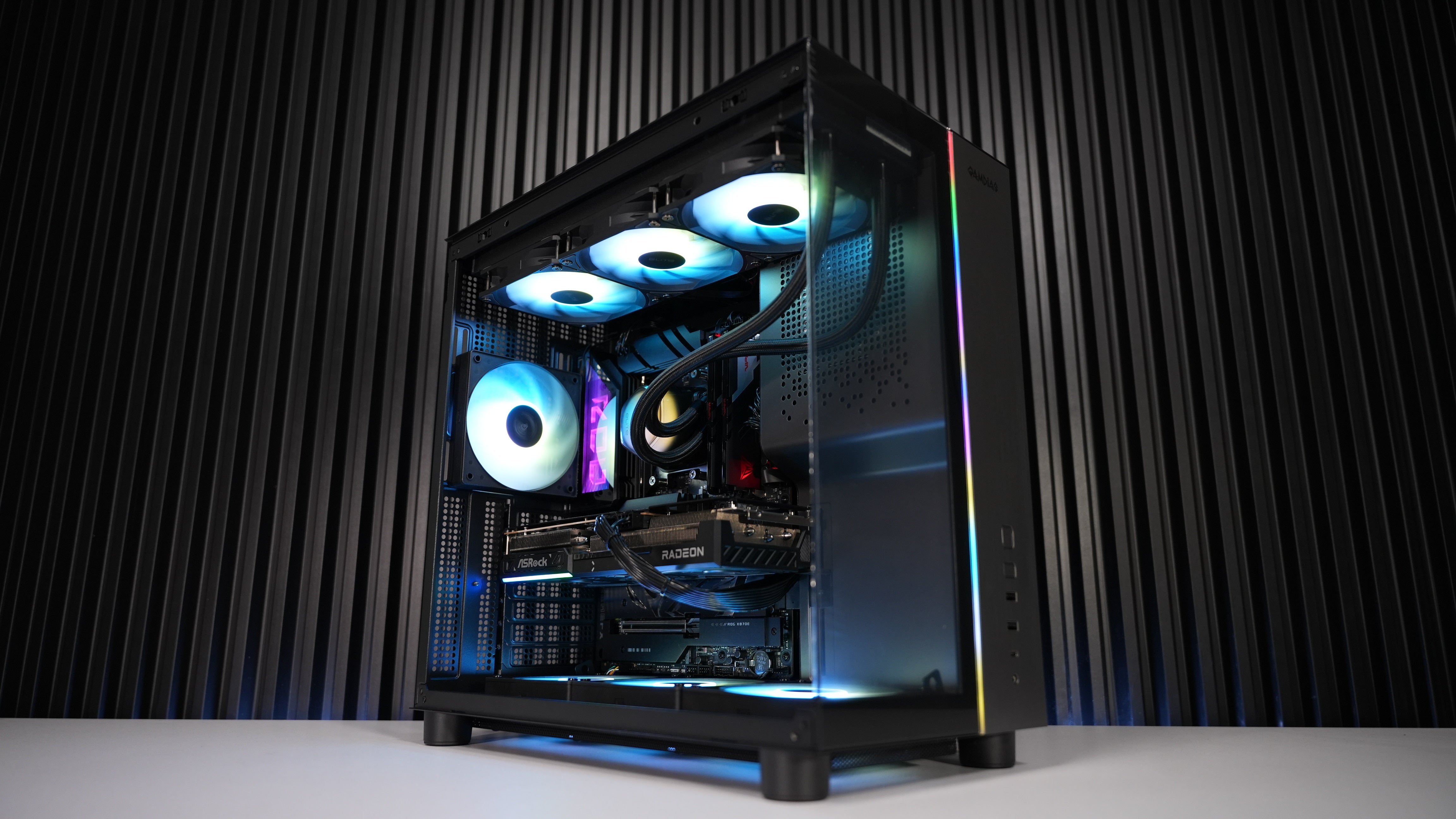 Ryzen 7 9800X3D + RX 9070 Gaming/Streaming PC