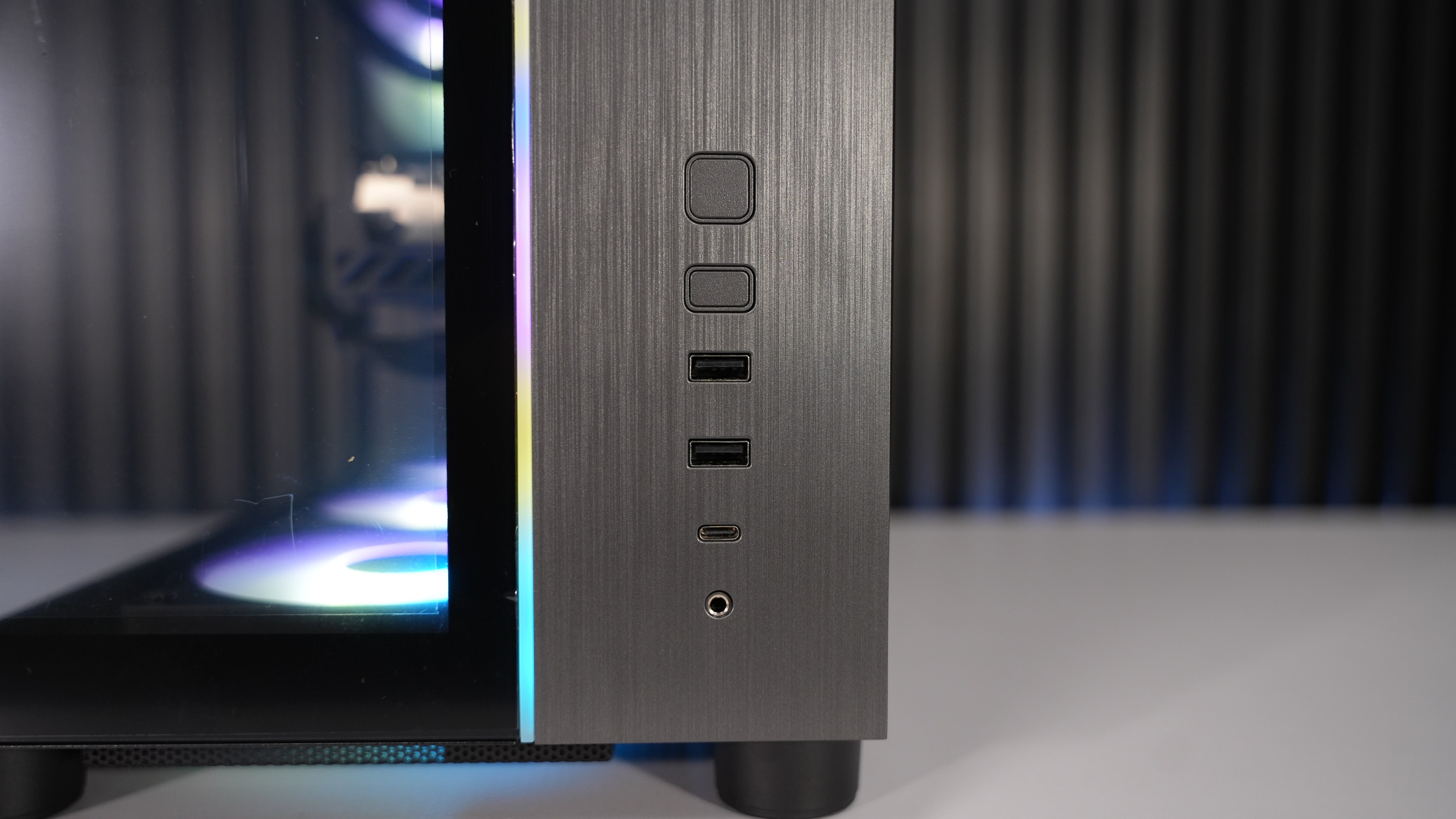 Ryzen 7 9800X3D + RX 9070 Gaming/Streaming PC