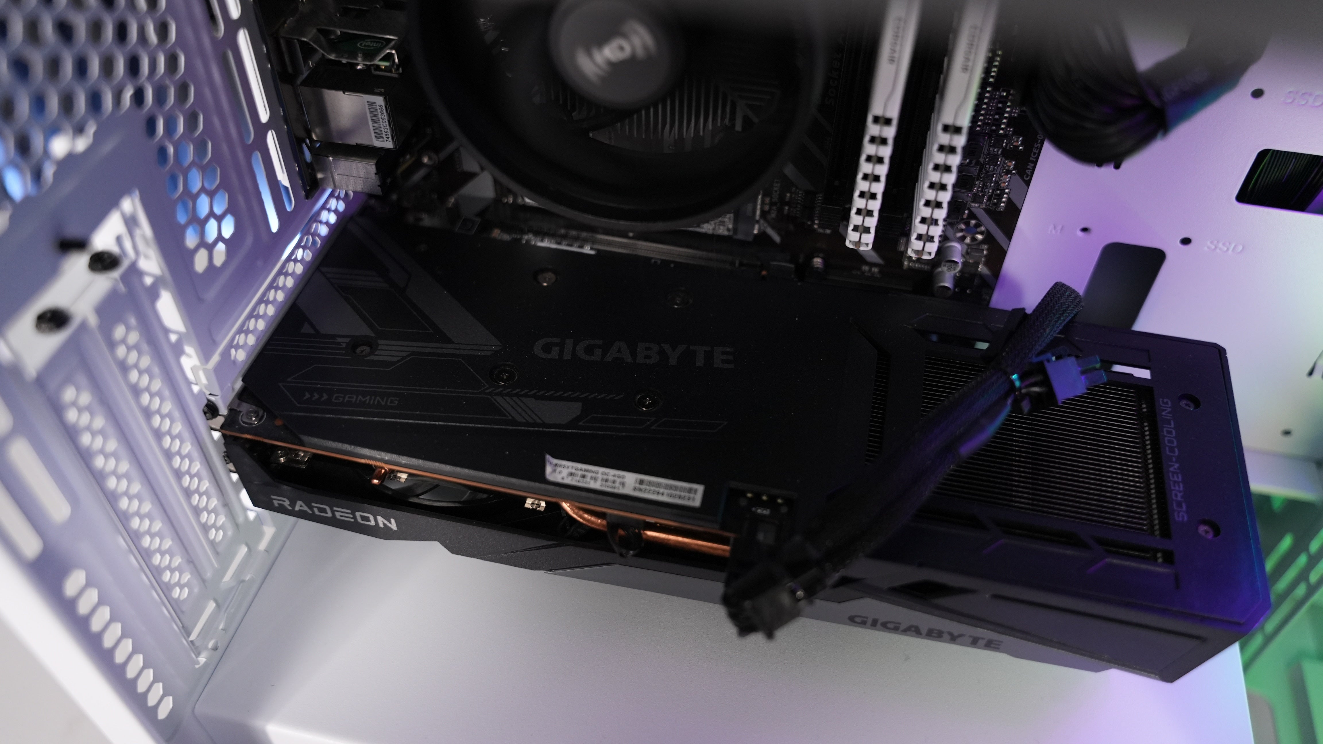 Ryzen 5 5600G + RX 6500XT Gaming PC