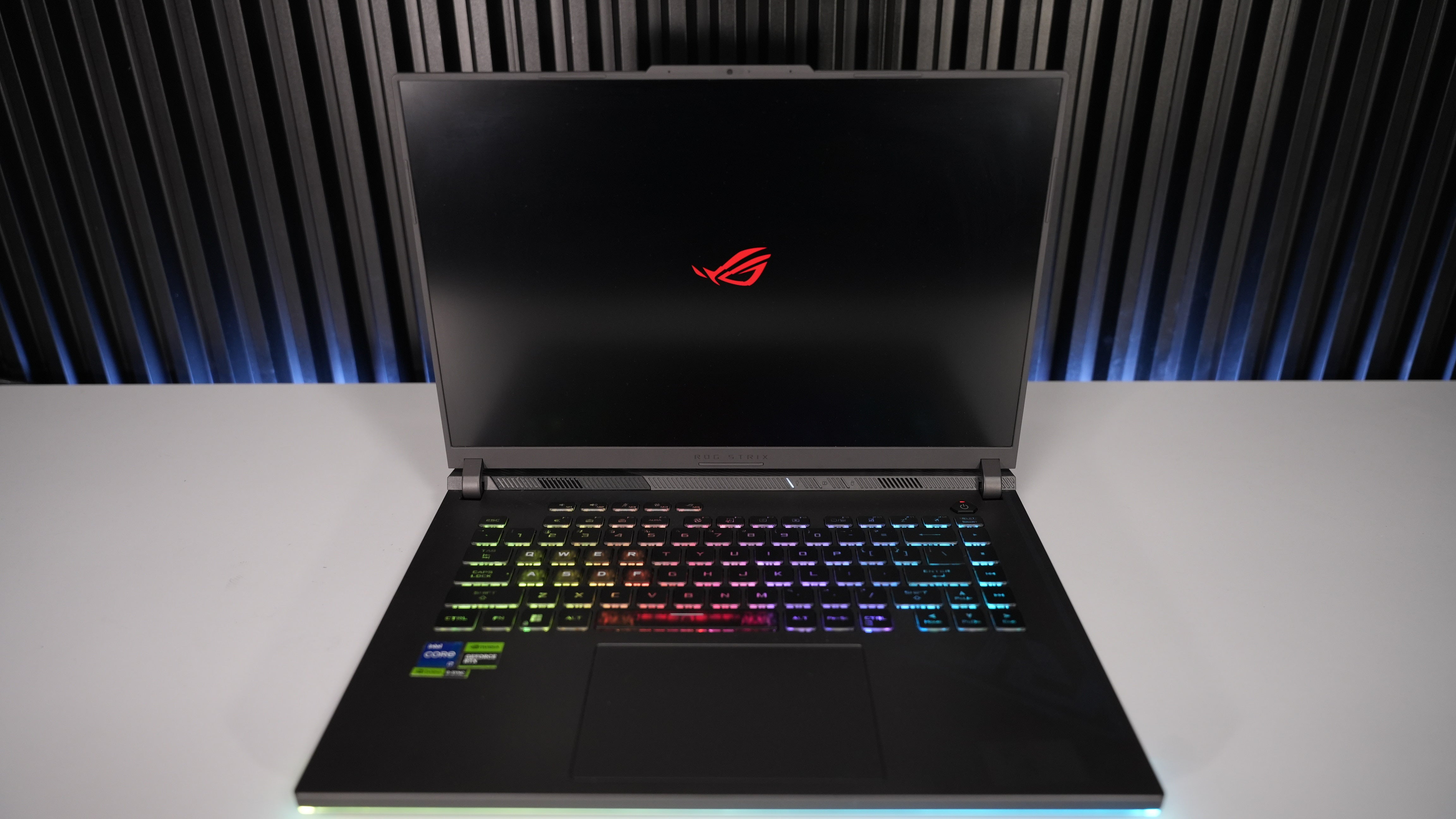 Intel i7 13650HX + RTX 4060 Gaming Laptop