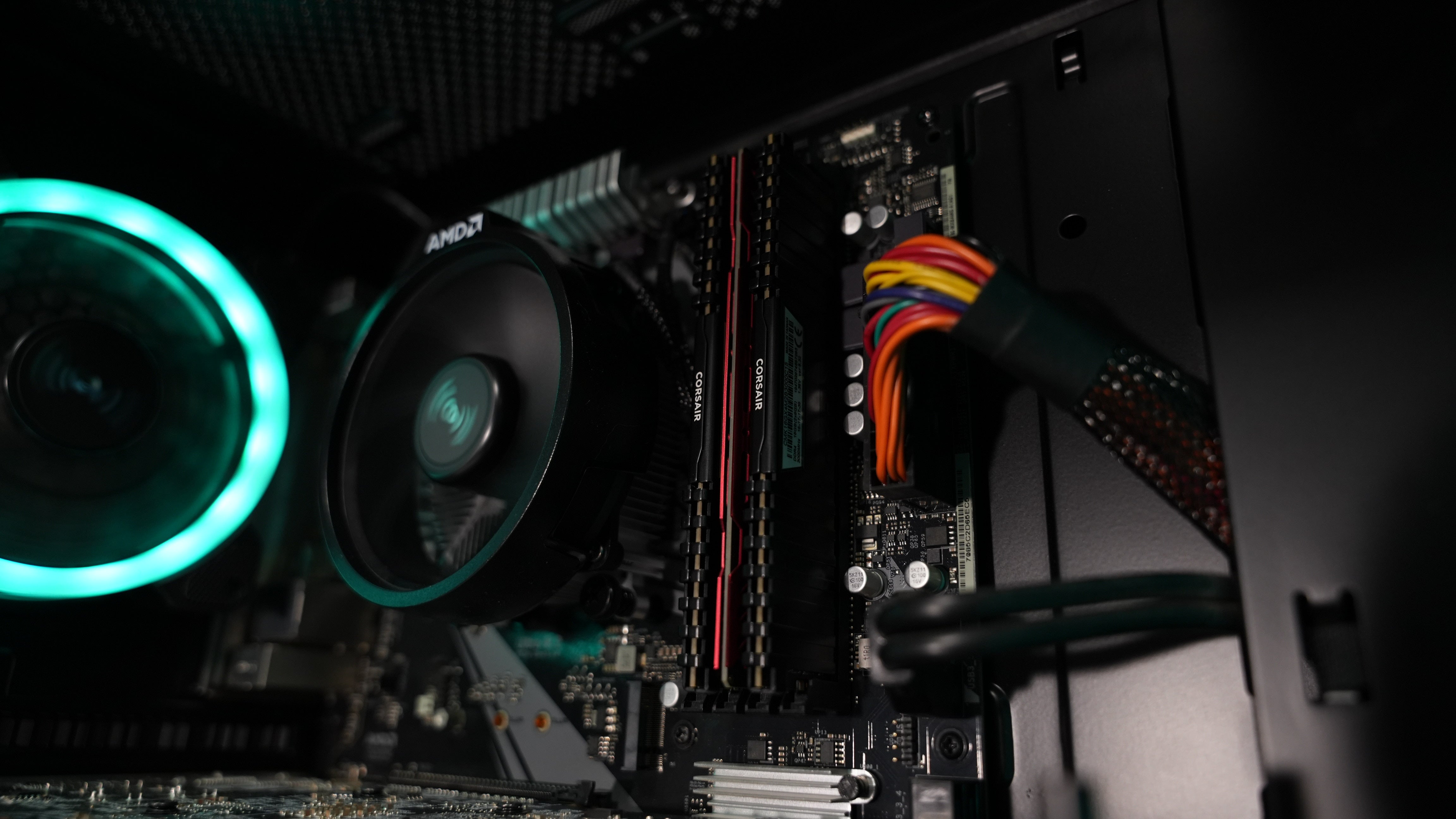Ryzen 5 3600 + RX 580 Gaming PC