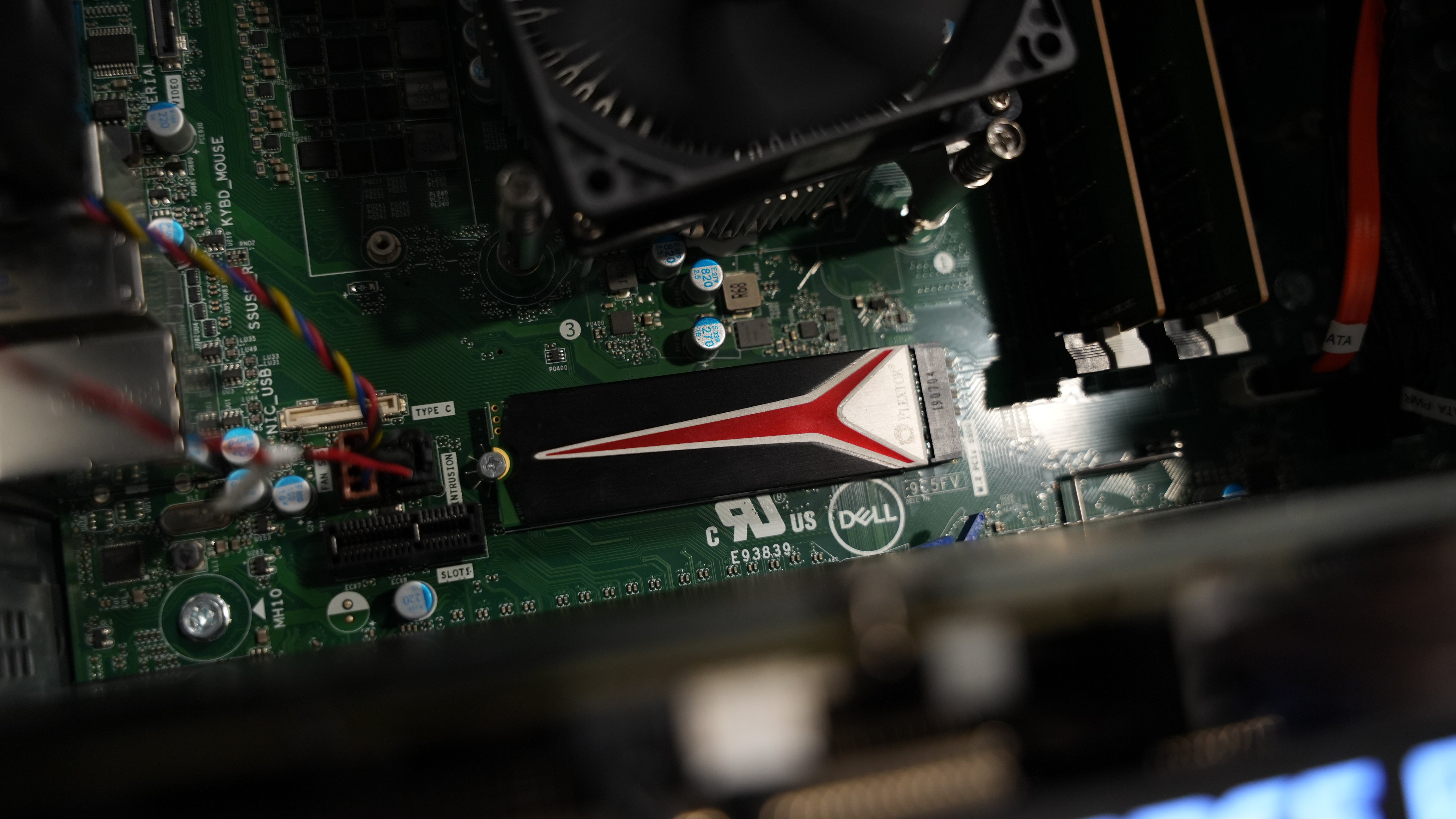 Intel i7 9700 + RTX 3060 Ti Gaming PC