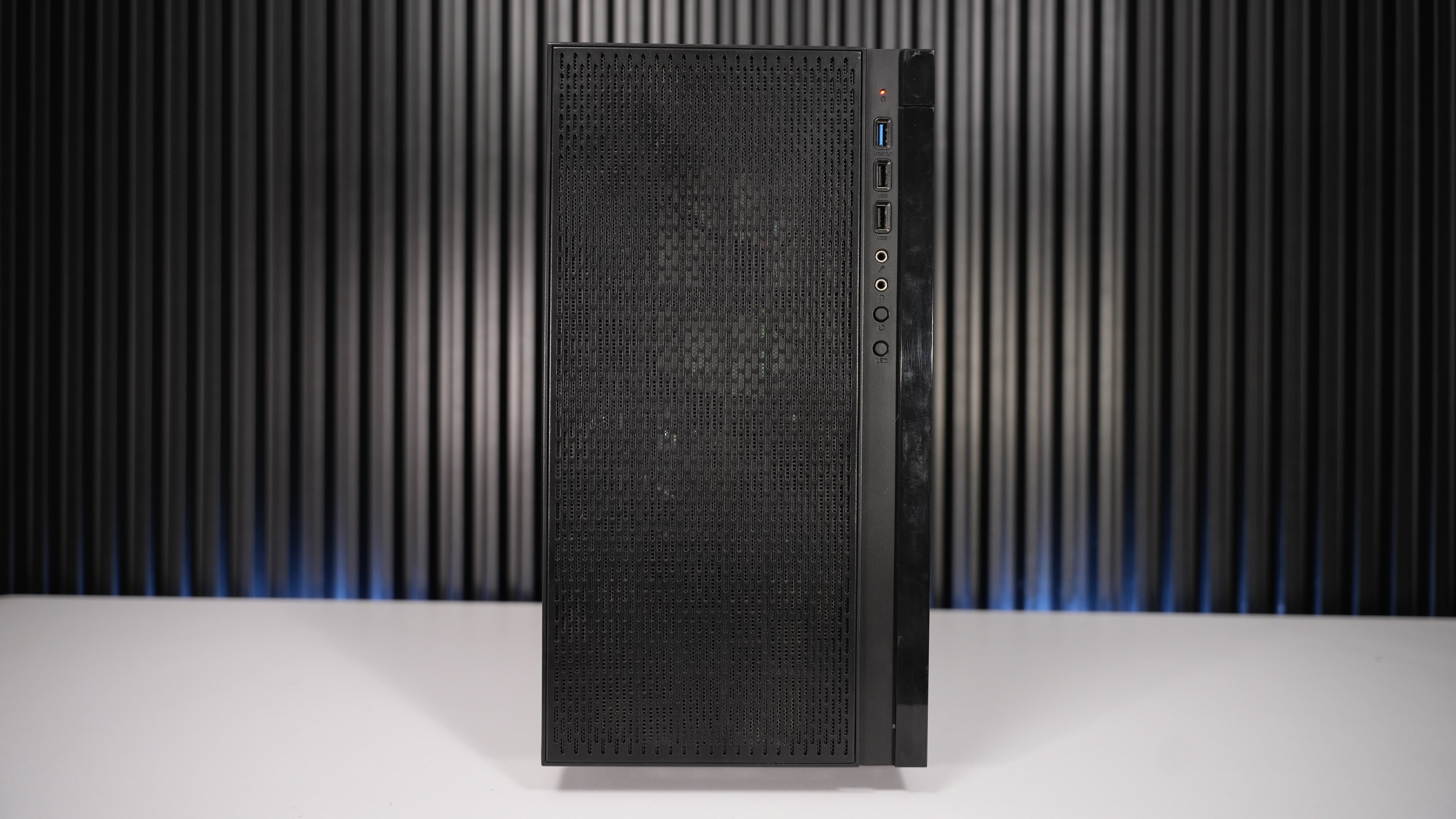 Ryzen 5 2600 + GTX 1660 Super Gaming PC