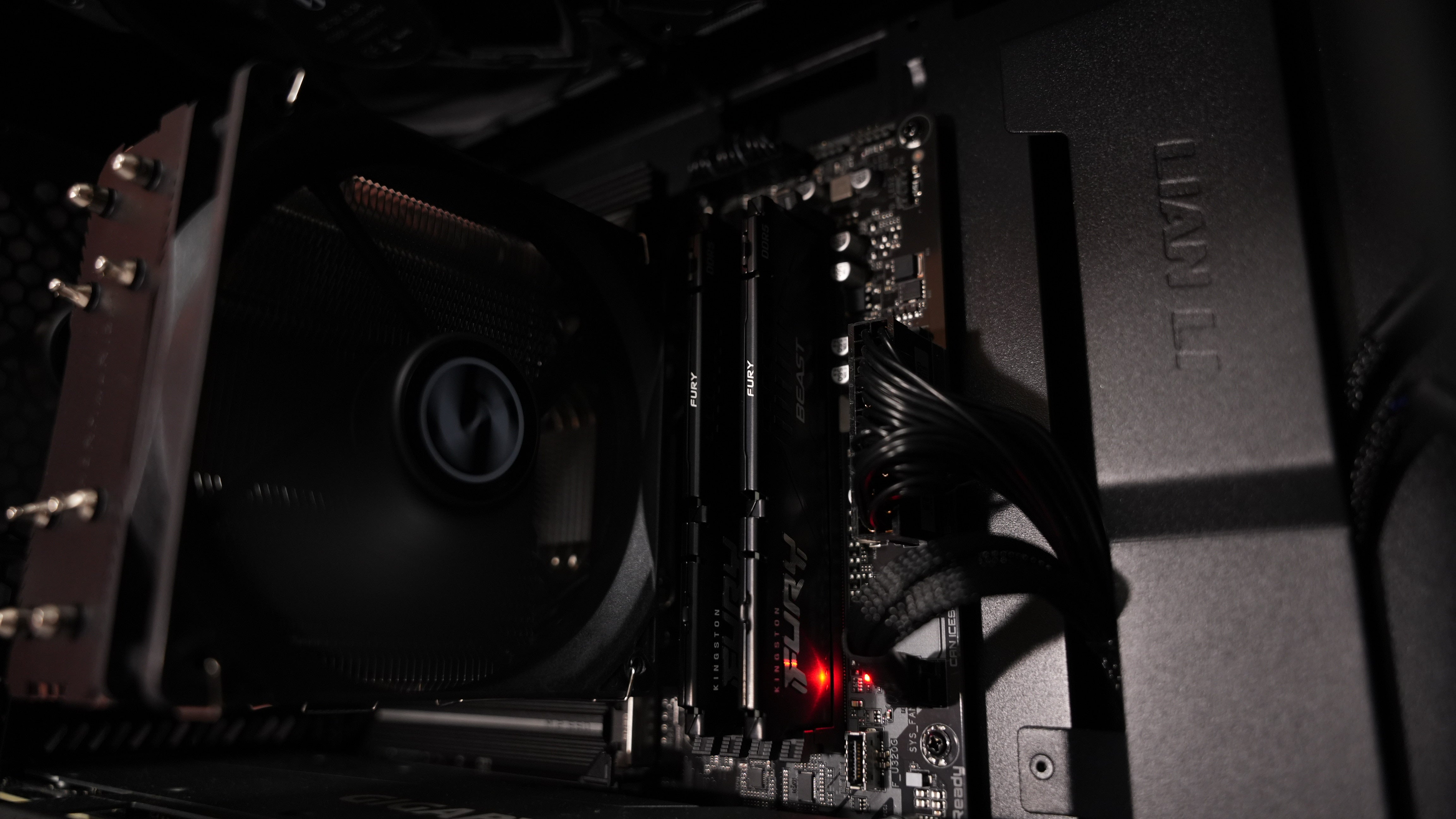 Ryzen 7 7700X + RTX 3080 Ti Gaming PC