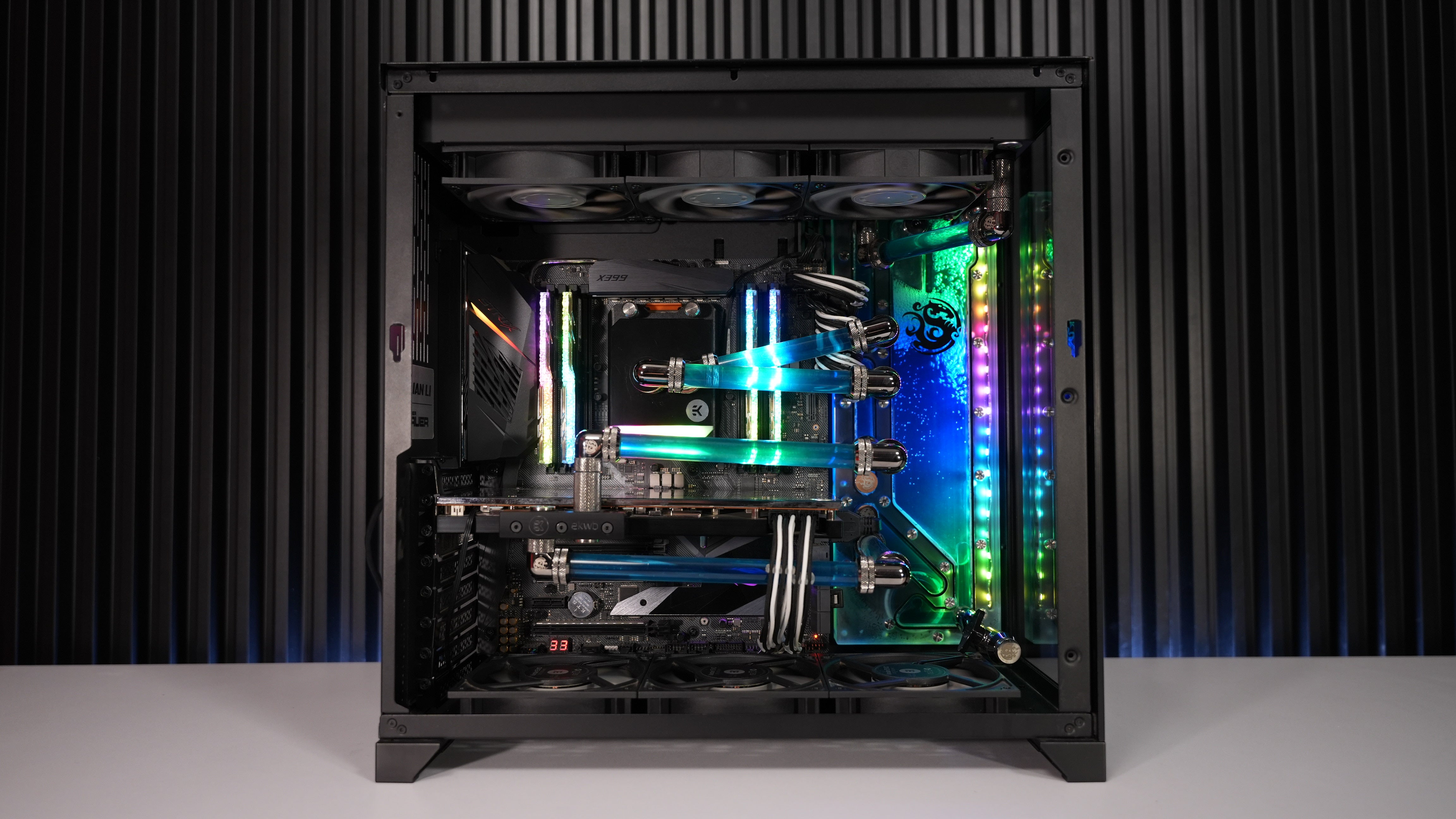 Ryzen Threadripper 2920X + RX 5700XT Gaming PC