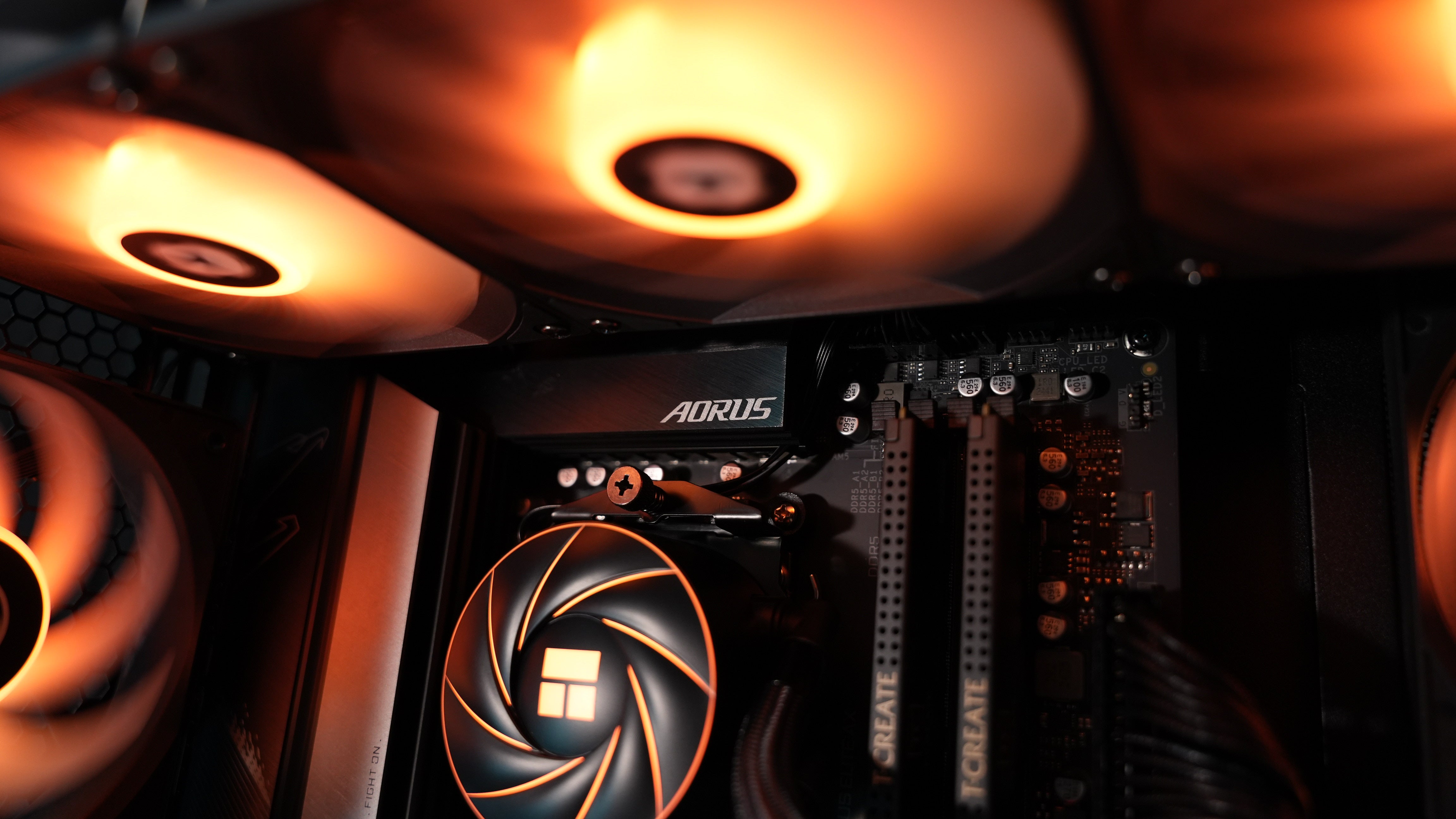 Ryzen 7 7800X3D + RX 9070 Gaming/Streaming PC