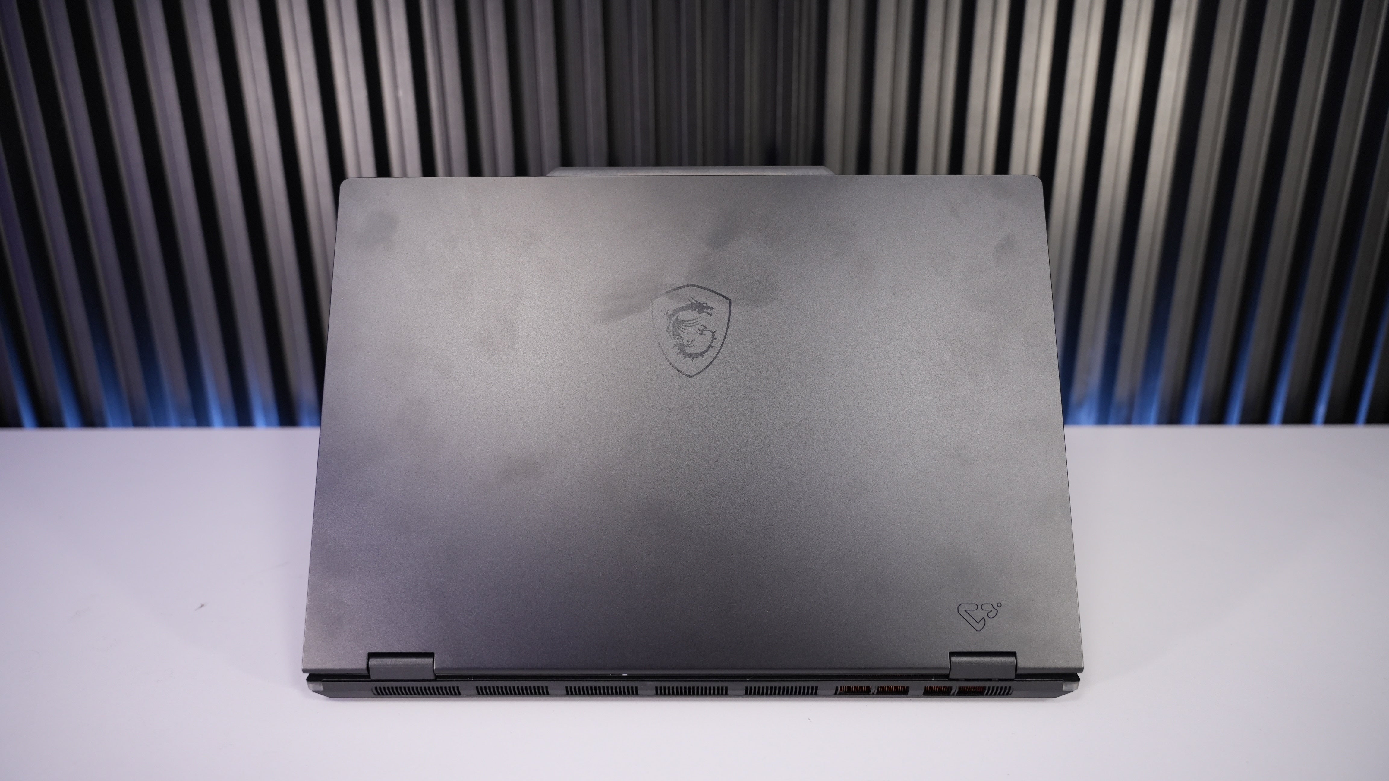 Intel Core 5 210H + RTX 5060 Gaming Laptop