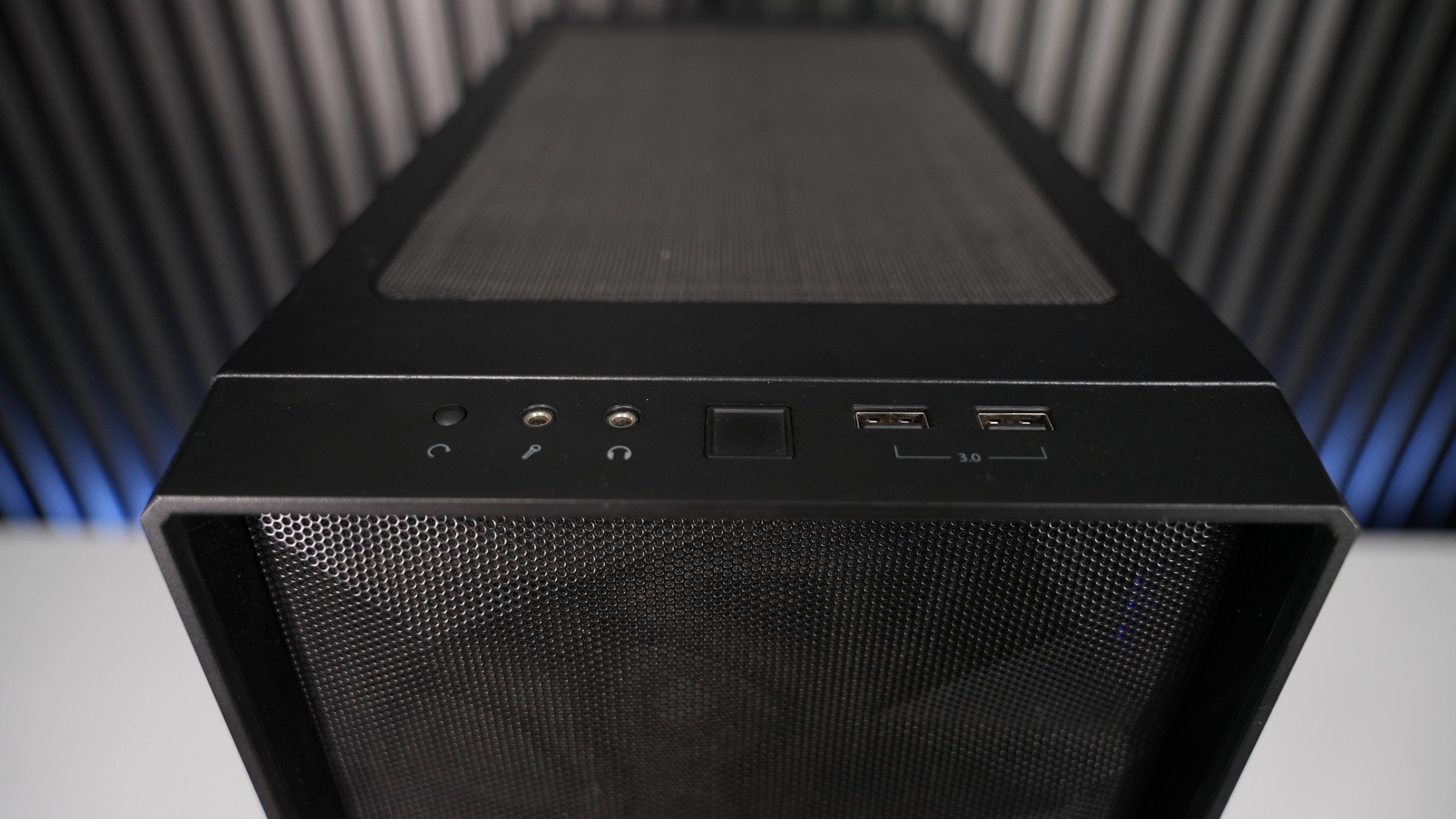 Intel i5 9400F + RX 6500XT Gaming PC