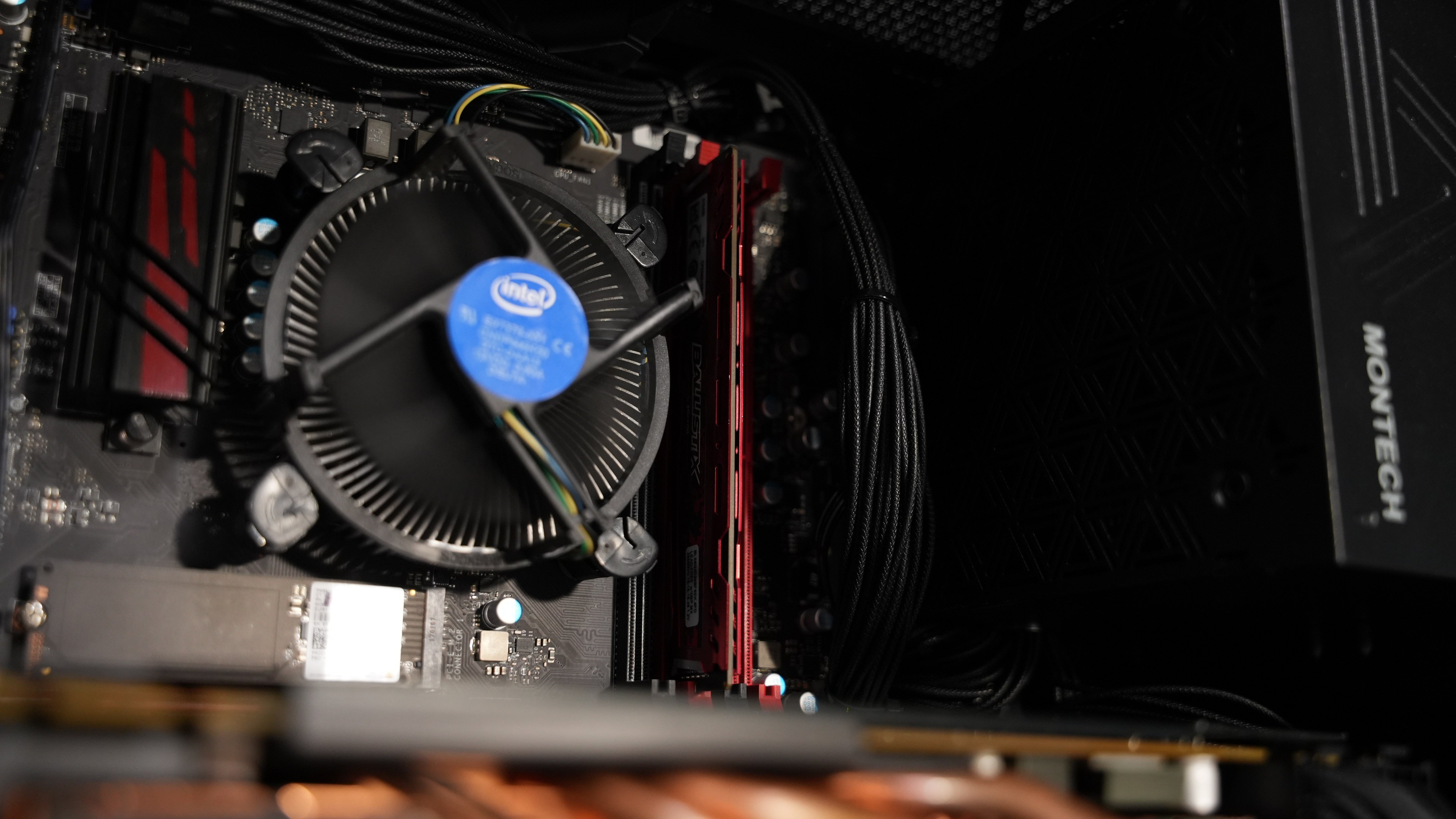Intel i5 7500 + GTX 980Ti Budget Gaming PC