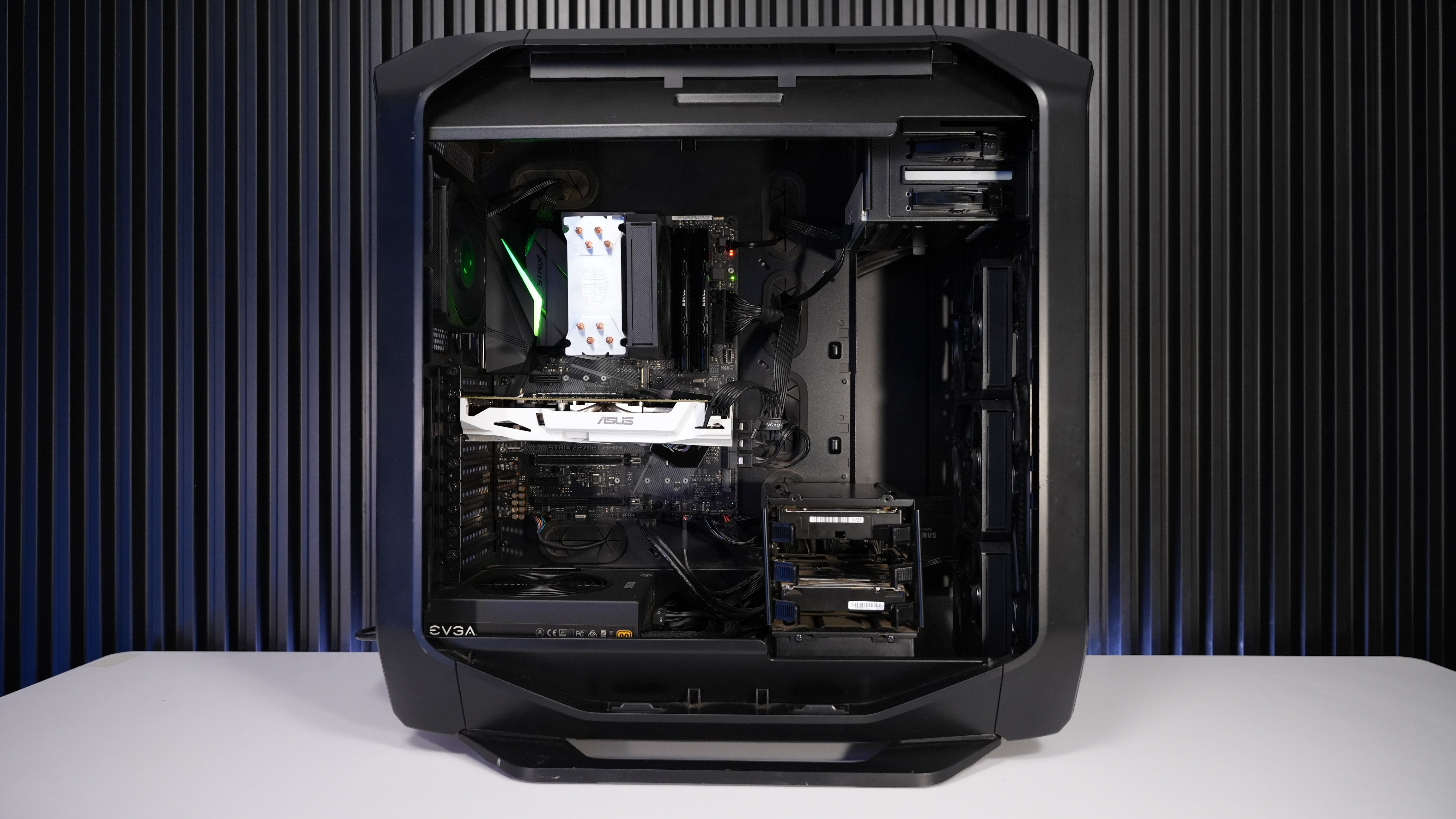 Intel i7 7700K + GTX 1060 Budget Gaming PC