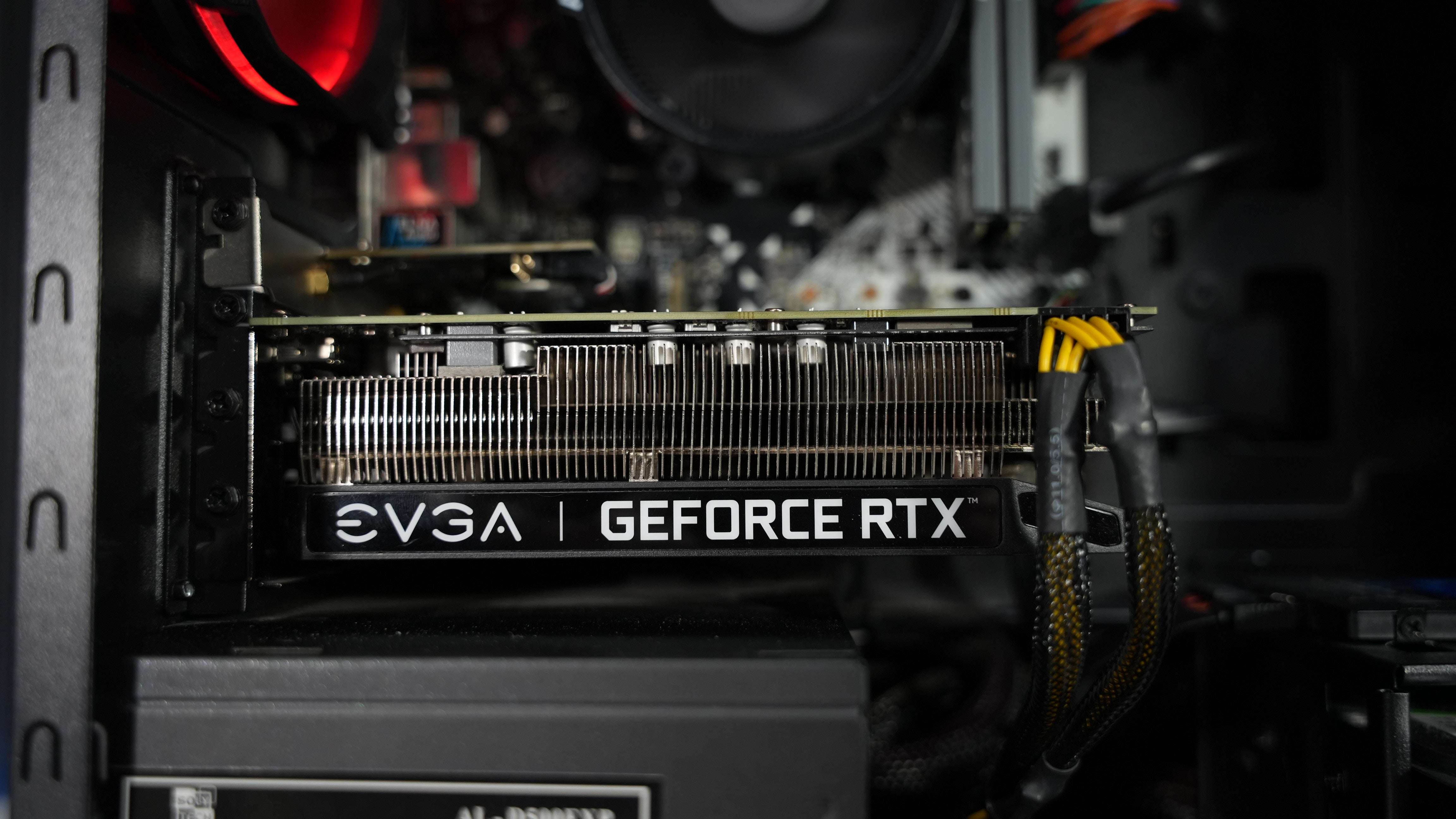Ryzen 5 2600 + RTX 2060 Gaming PC