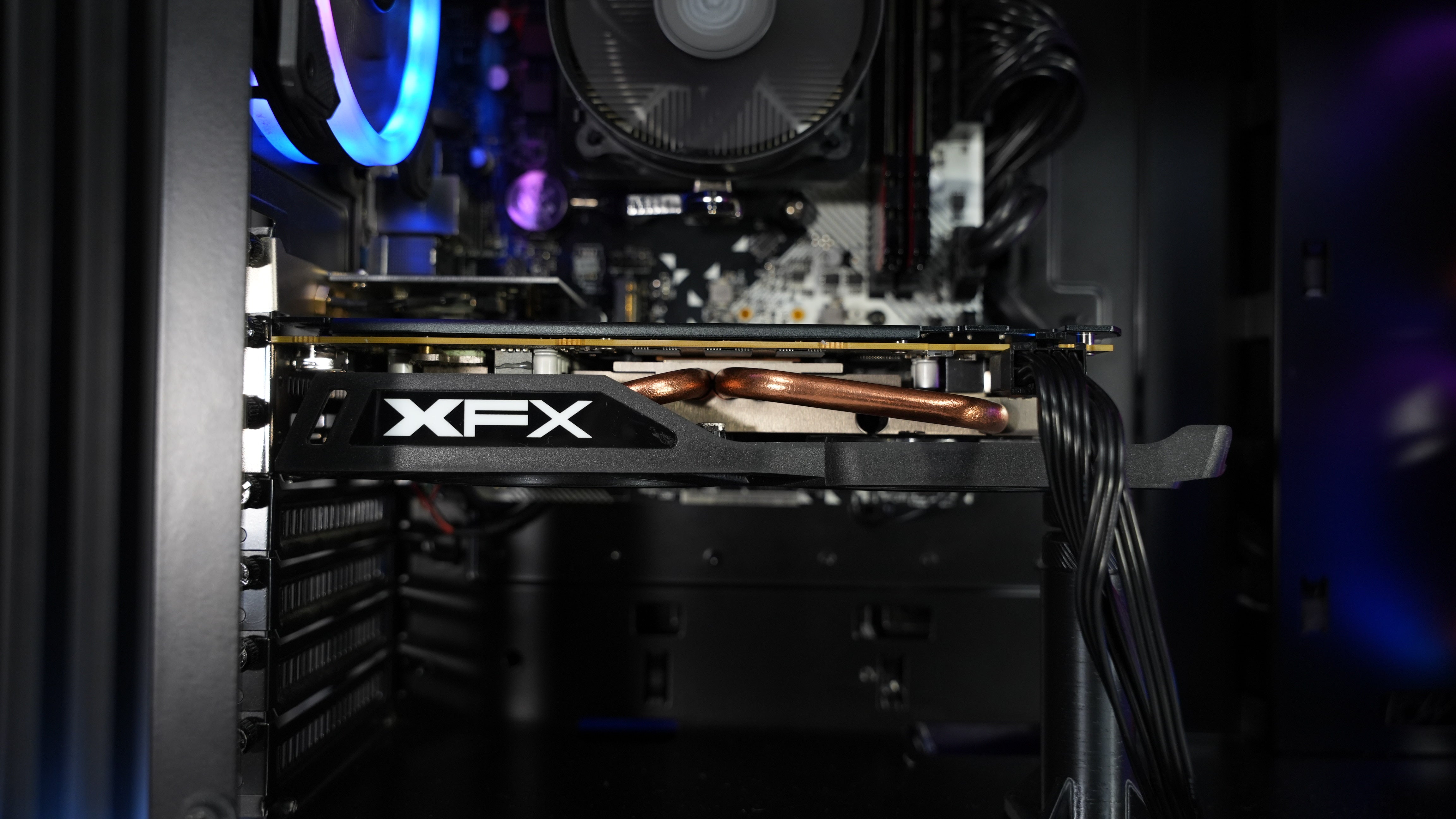 Ryzen 3 2300X + RX 570 Budget Gaming PC