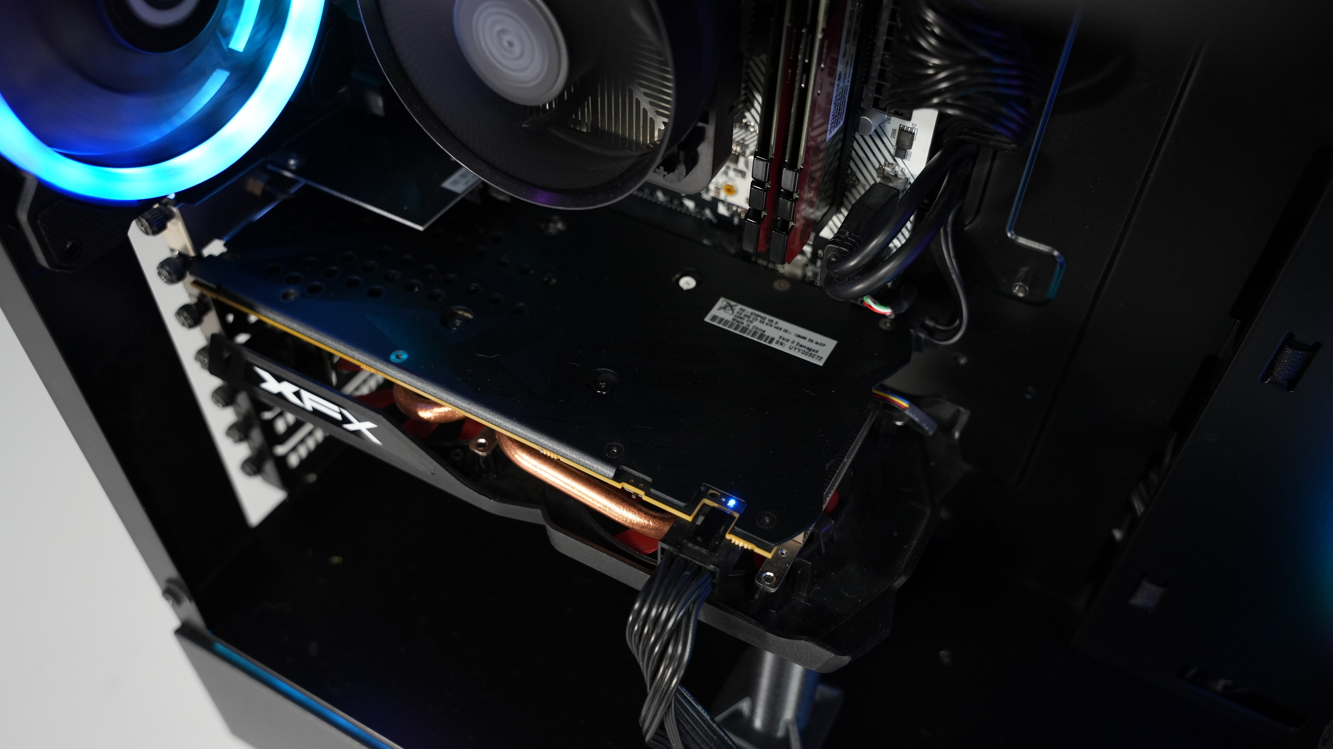 Ryzen 3 2300X + RX 570 Budget Gaming PC