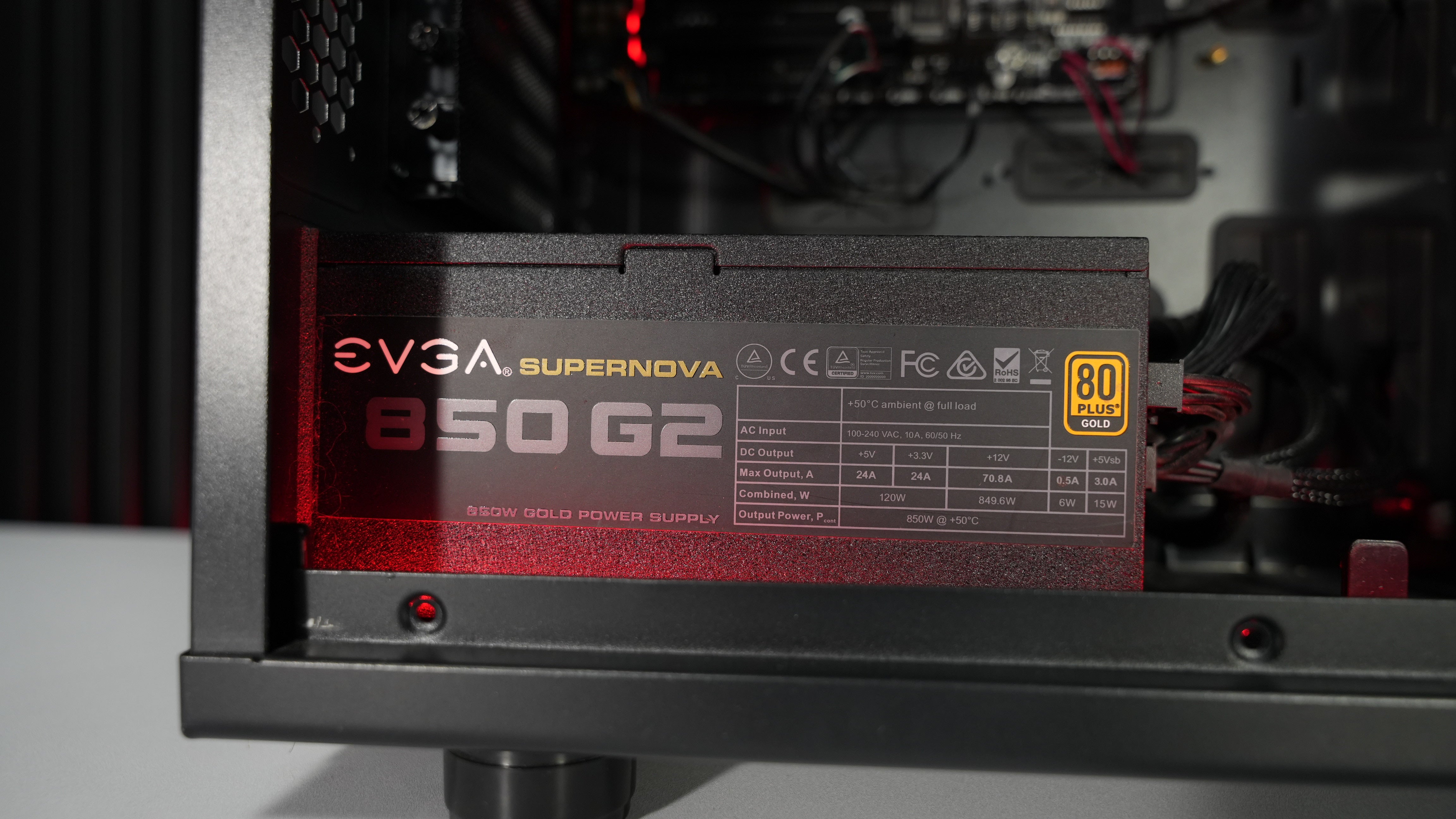 Intel i7 4790 + GTX 1080 Gaming PC