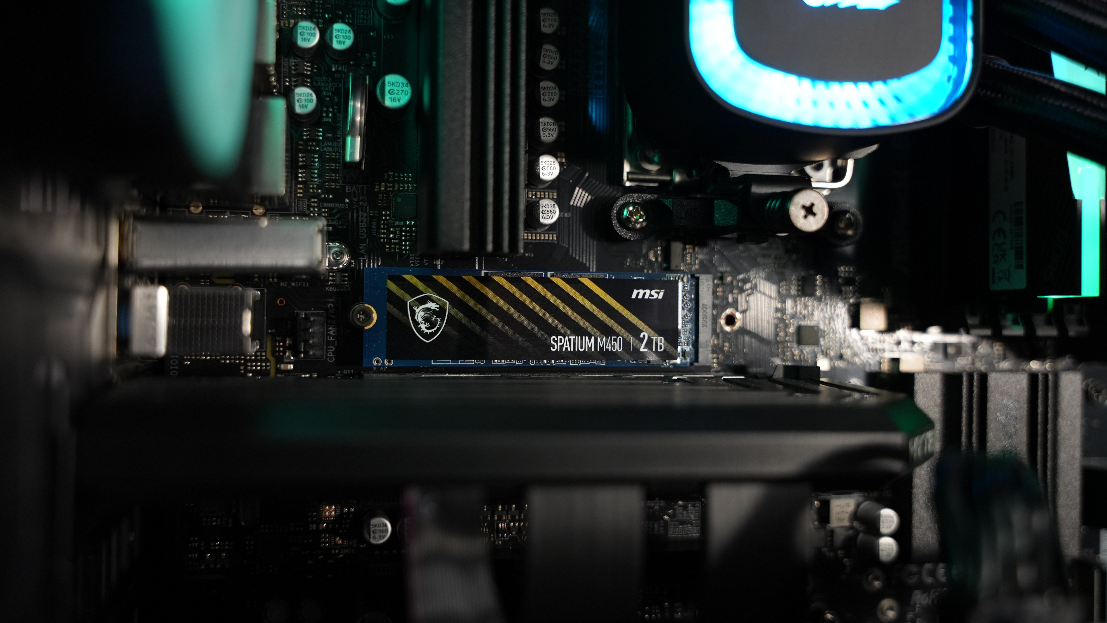 Ryzen 7 7700X + RTX 4060 Ti Gaming PC