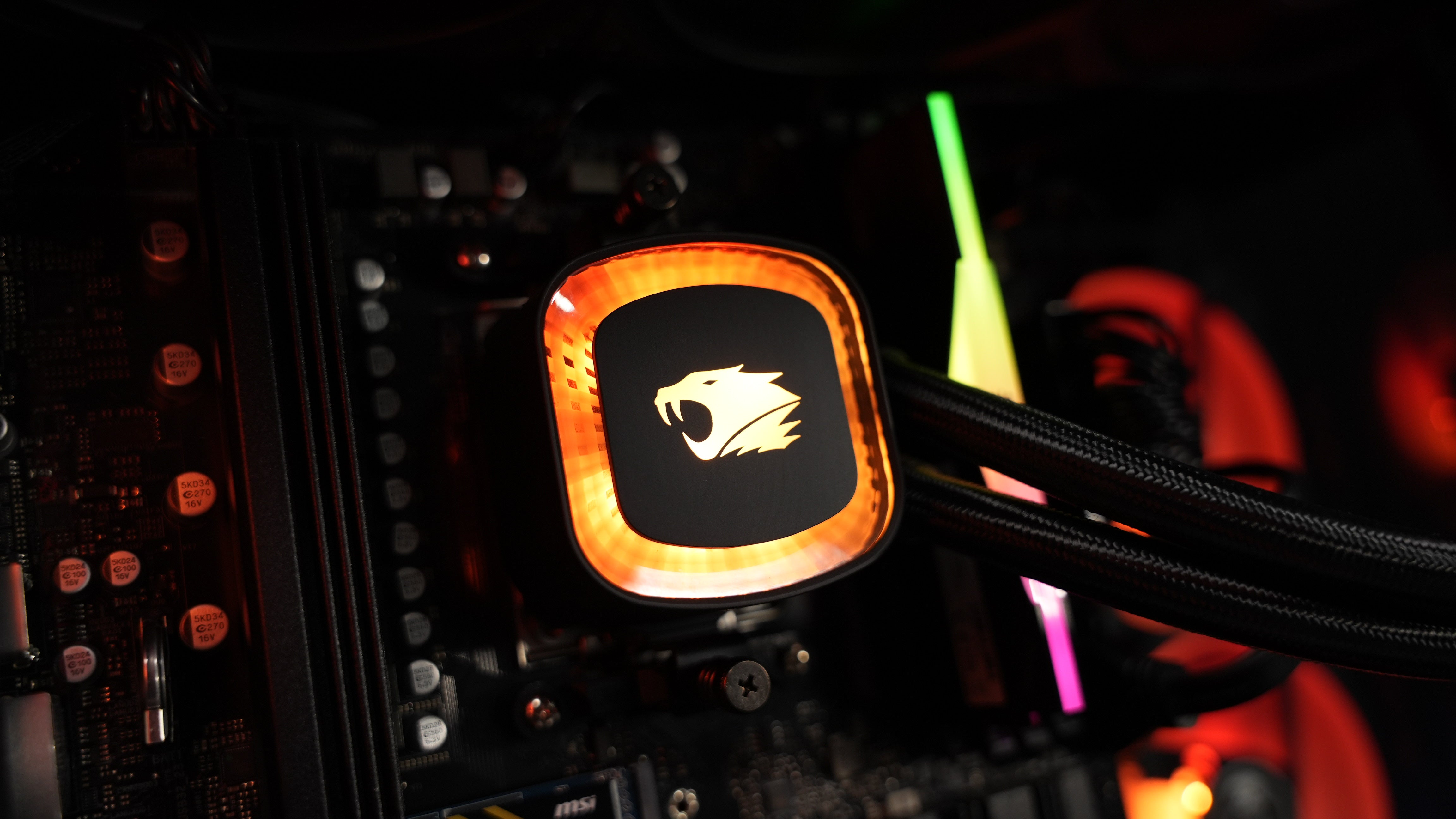 Ryzen 7 7700X + RTX 4060 Ti Gaming PC
