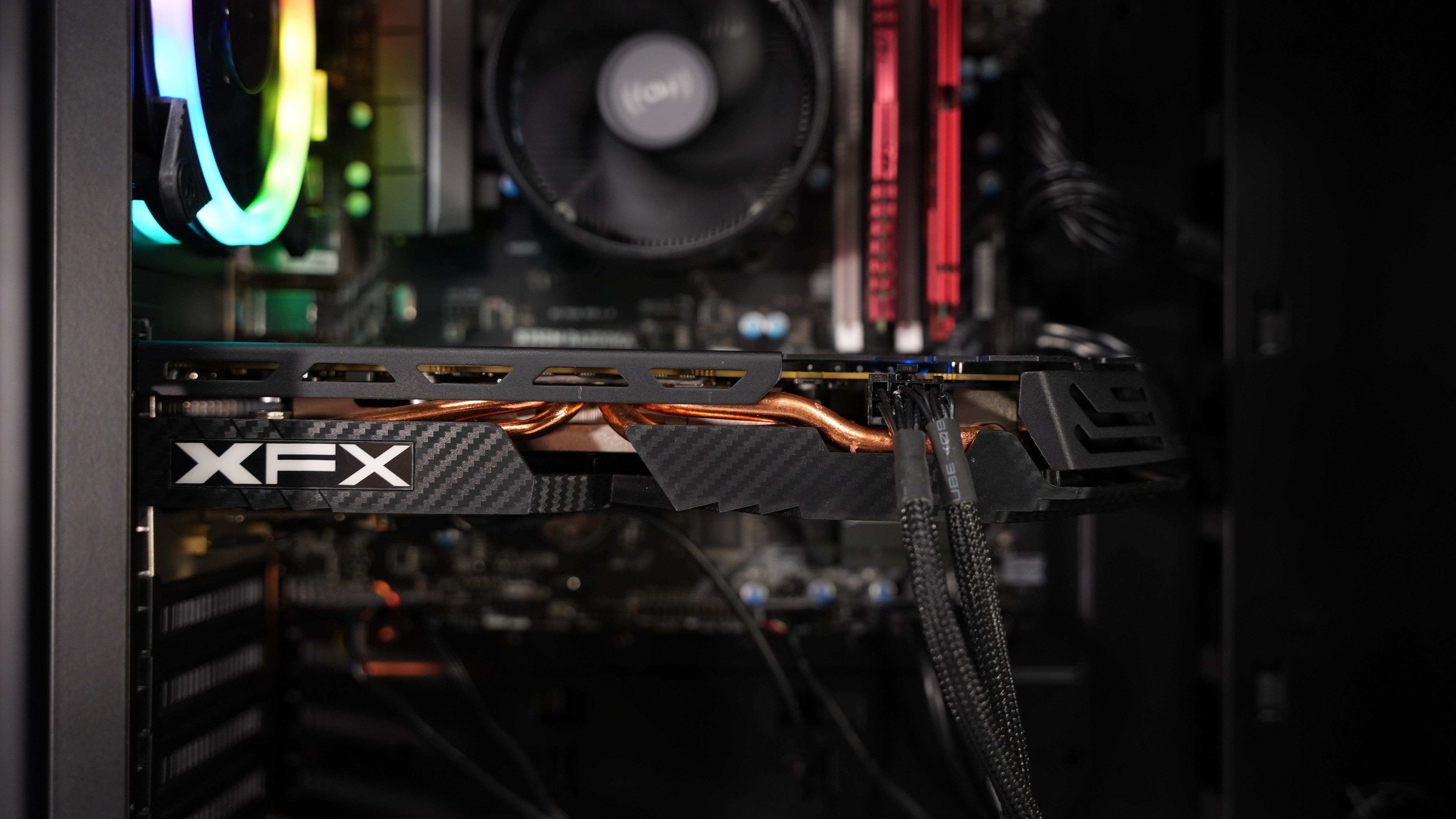 Ryzen 5 1600 + RX 580 Budget Gaming PC