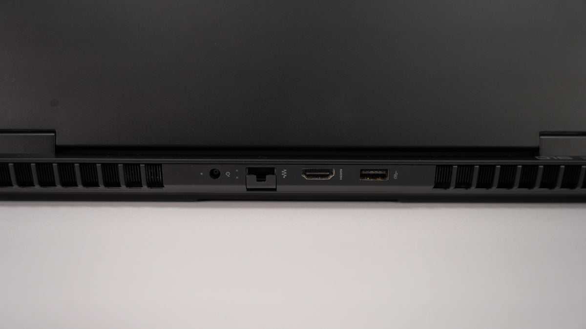 Intel Ultra 7 255H  + RTX 5060 Gaming Laptop