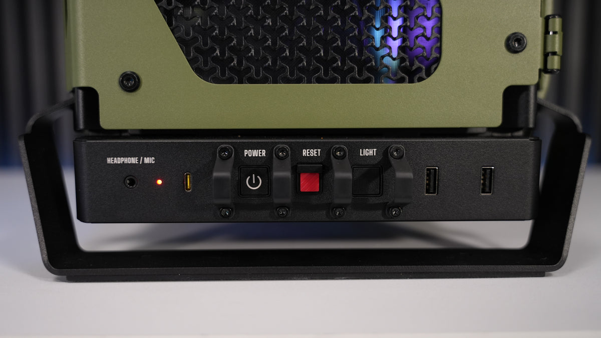 Ryzen 7 7700X3D + RX 9070 Gaming/Streaming PC