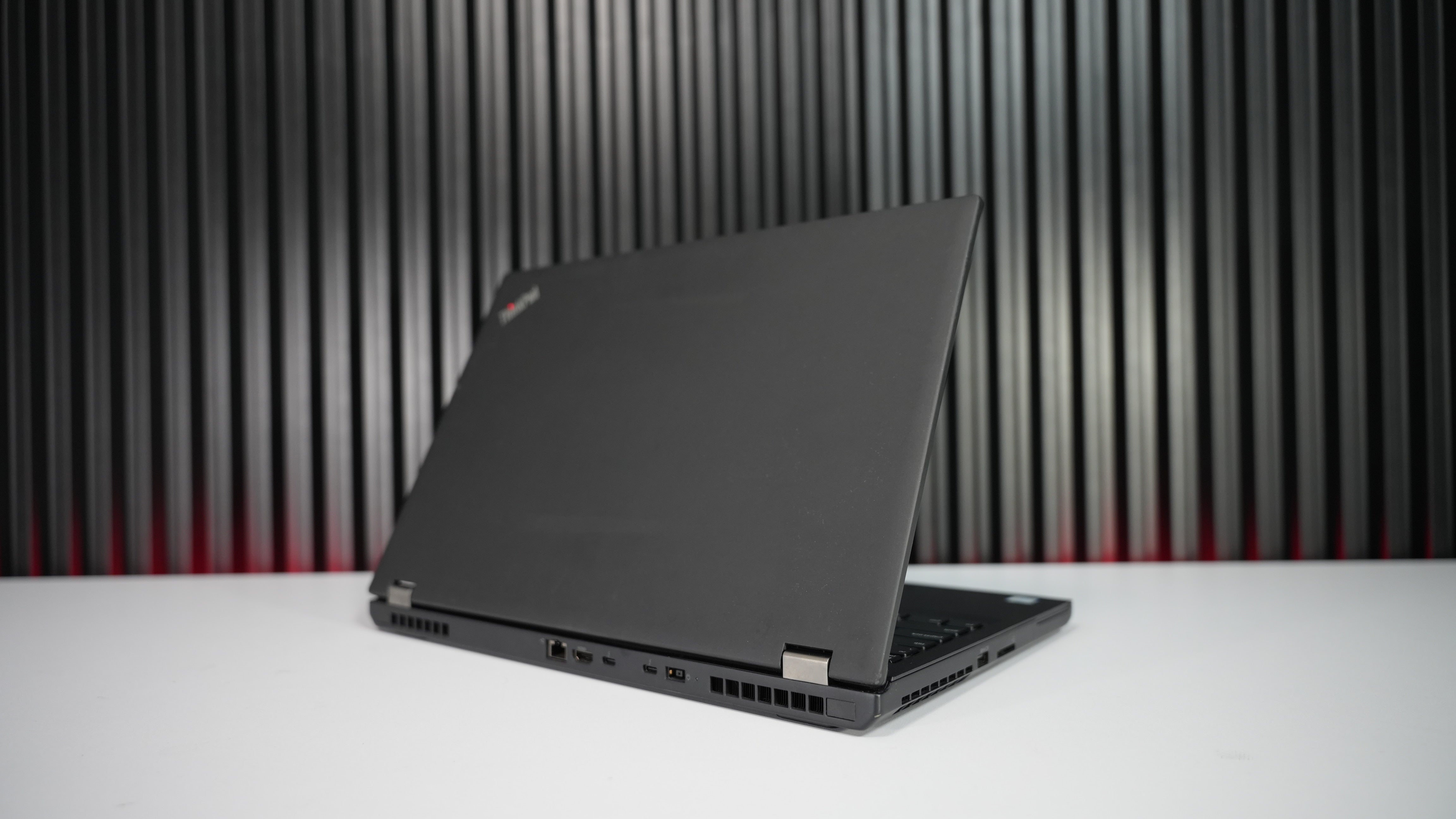 Intel i7 8850H + Quadro P1000 Thinkpad Laptop (Free Shipping)