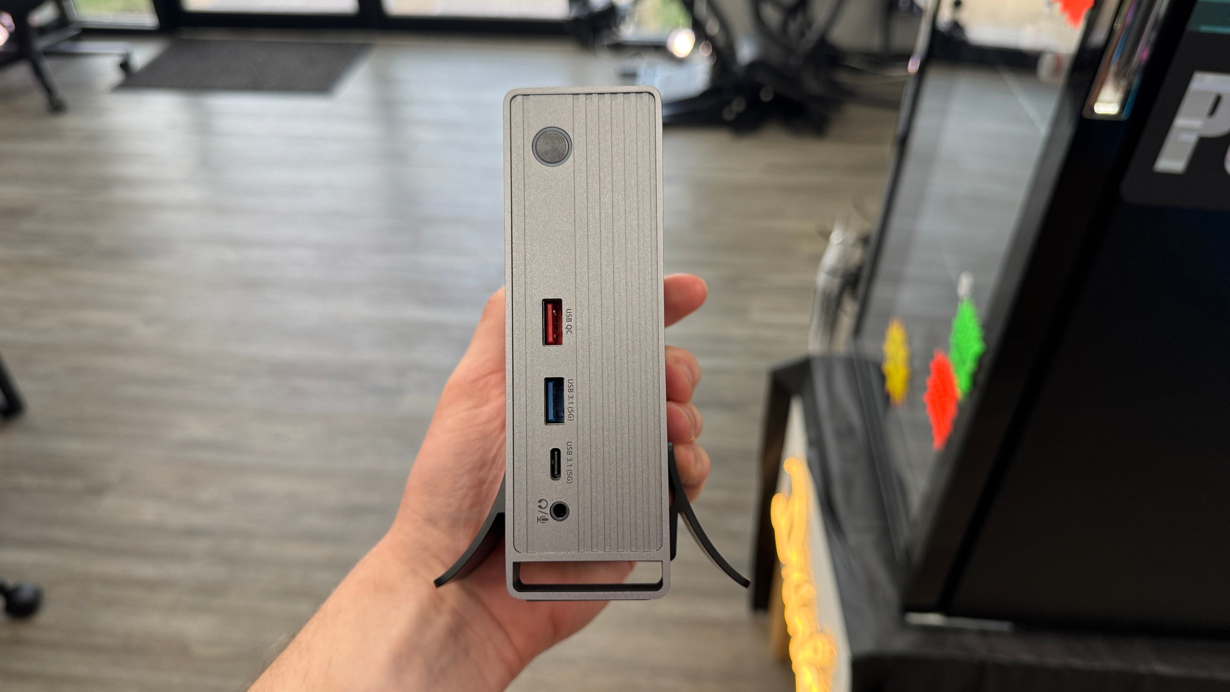 VisionTek VT7100 Triple Display Docking Station