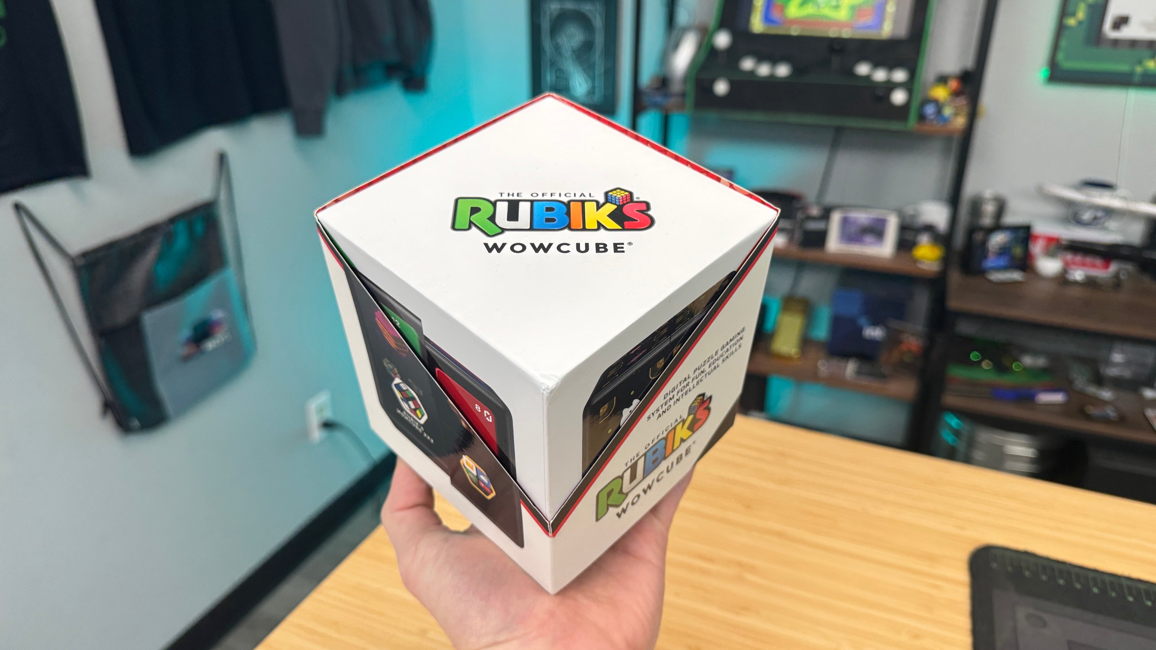 WOWCUBE - Entertainment Cube