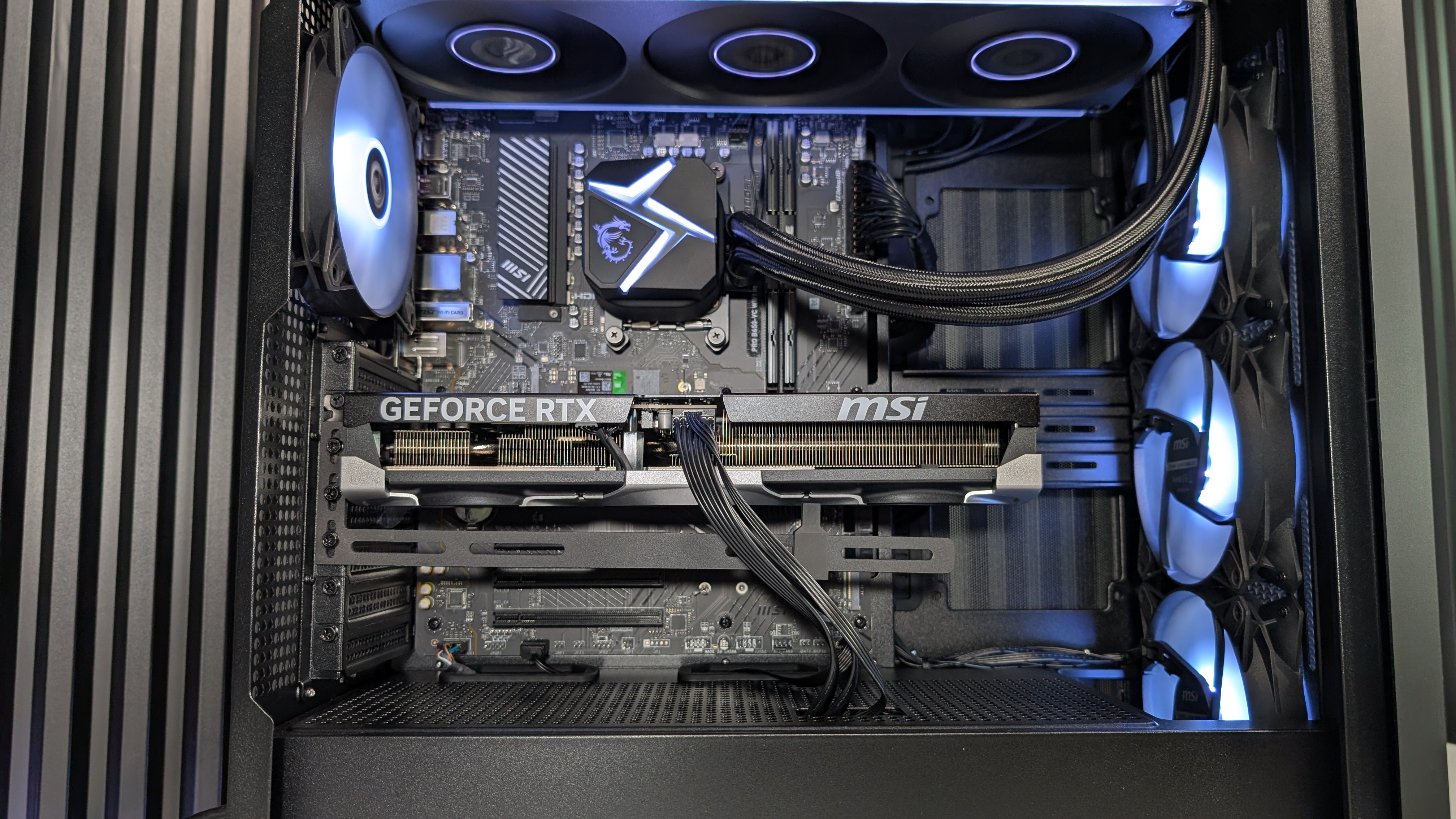 AMD Ryzen 9900X + RTX 5080 Gaming/Streaming PC