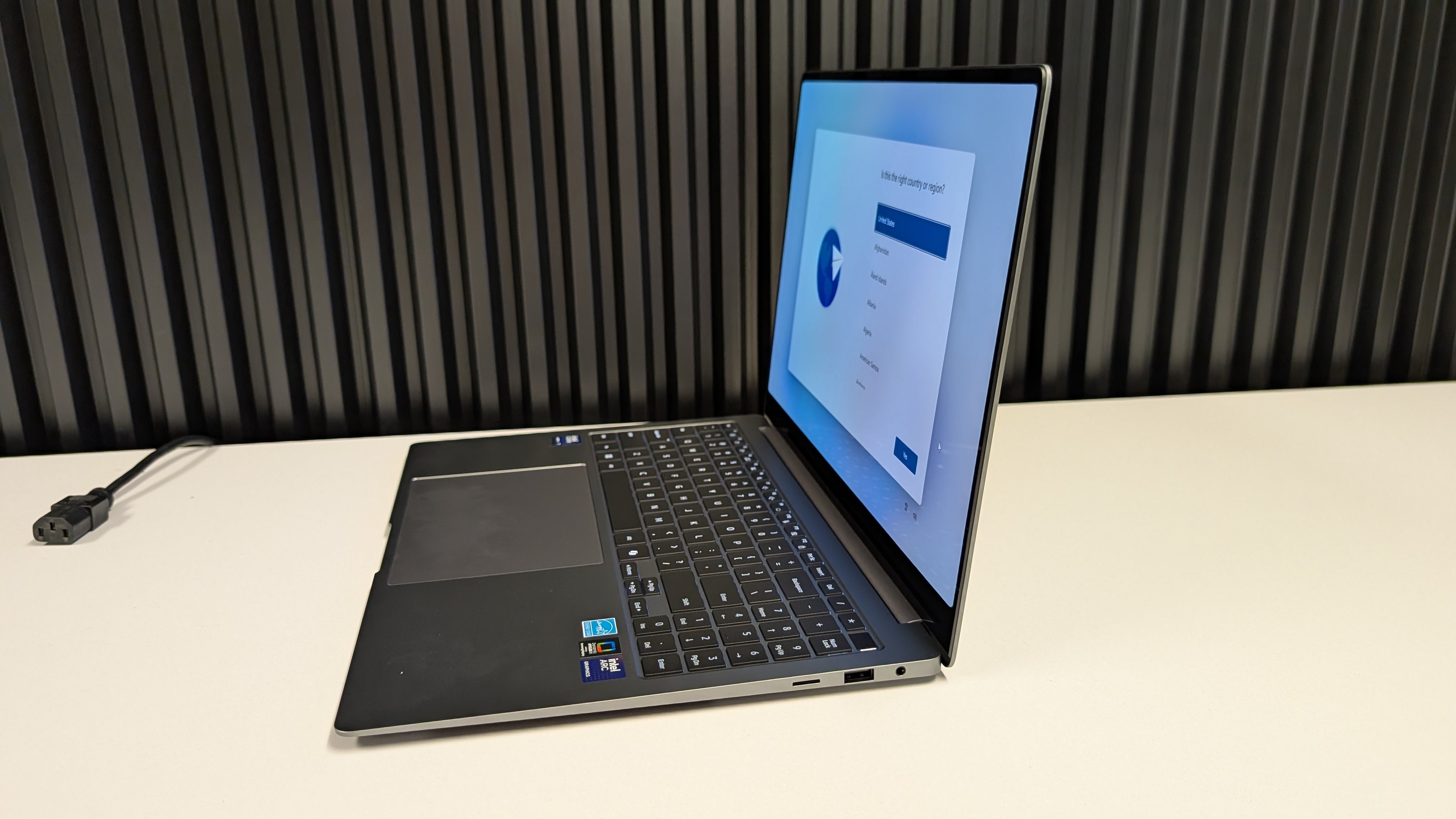 Samsung Galaxy Book5 Pro 3K OLED - Intel Ultra 7