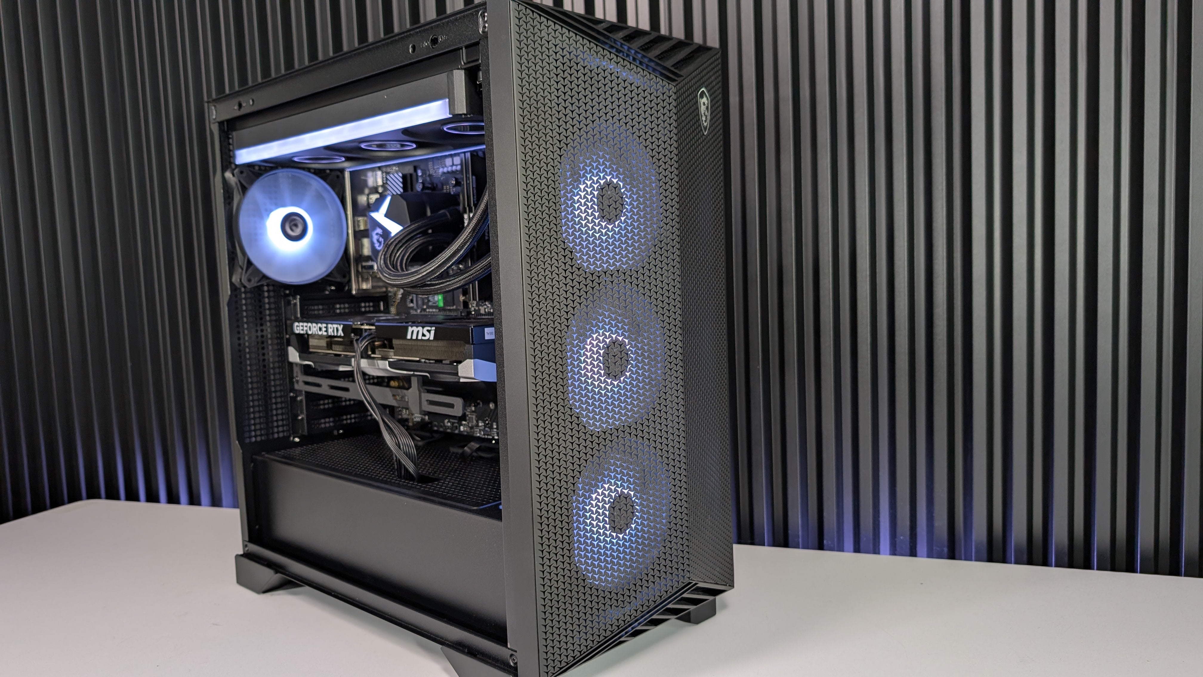 AMD Ryzen 9900X + RTX 5080 Gaming/Streaming PC