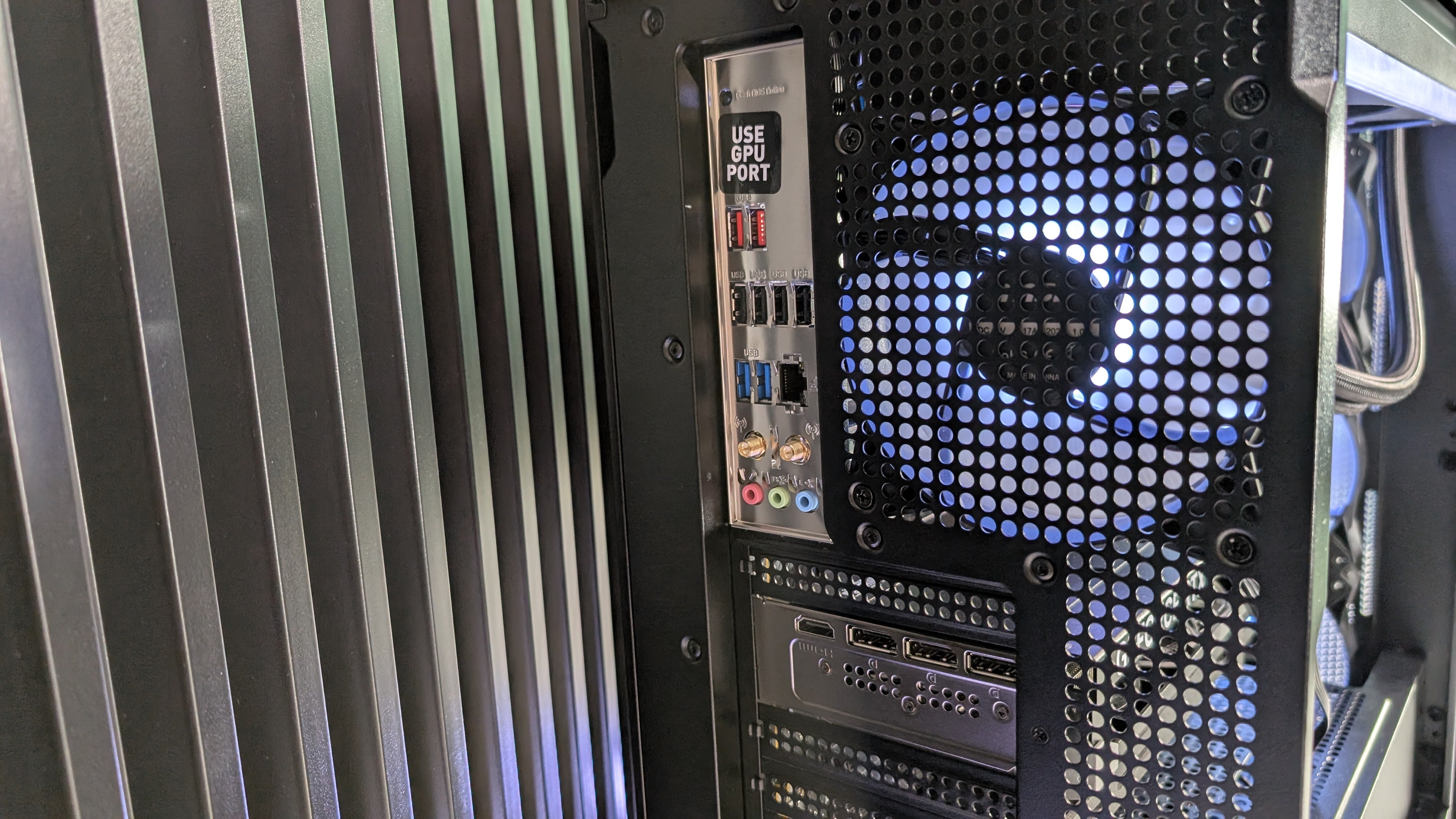AMD Ryzen 9900X + RTX 5080 Gaming/Streaming PC