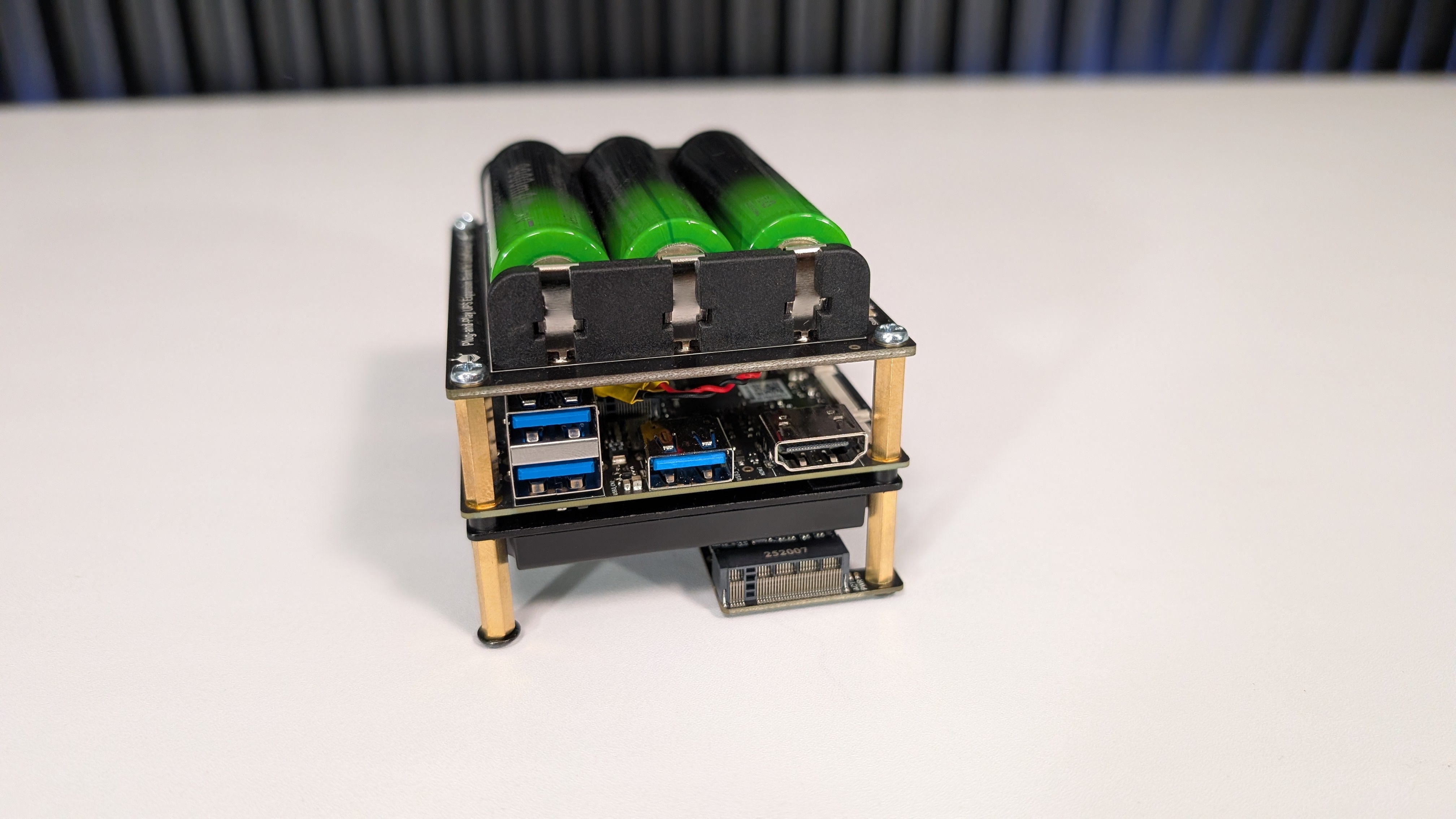 Latte Panda IOTA Intel N150 Mini Computer