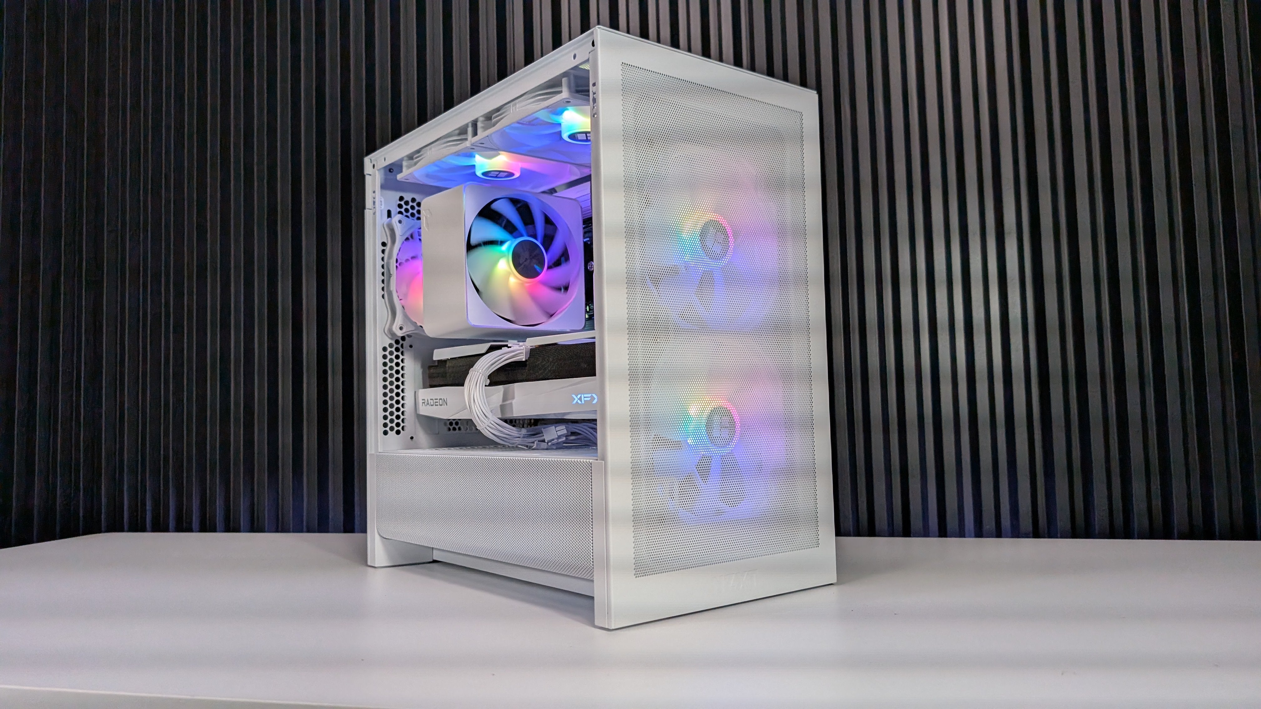 Intel Ultra 7 265K + RX 9070 XT Gaming/Streaming PC
